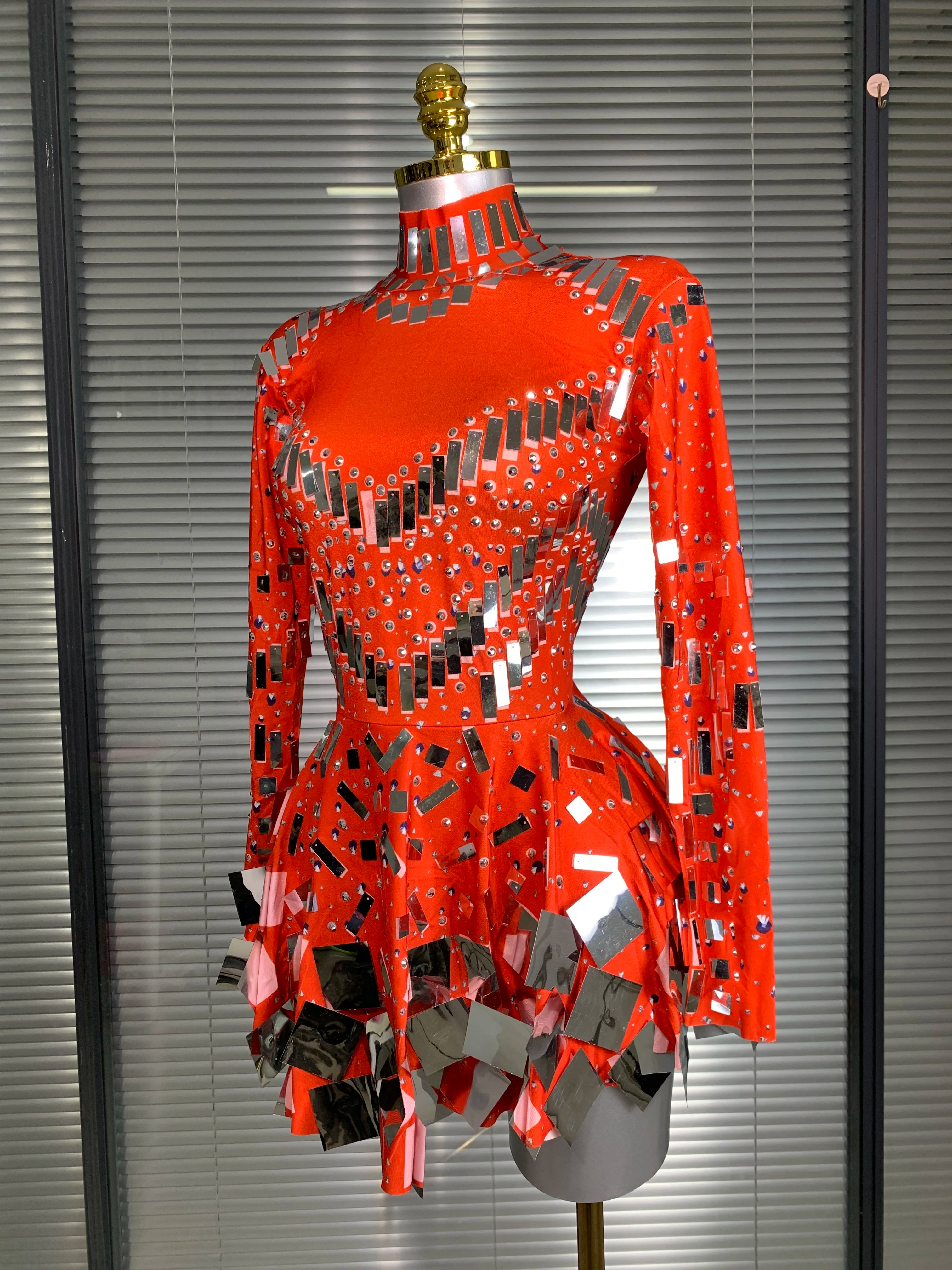 New Celebrity Women Sexy Stretched Mini Night Club Sparkly Sequins Performance Costume Stage Dancer Party Dress