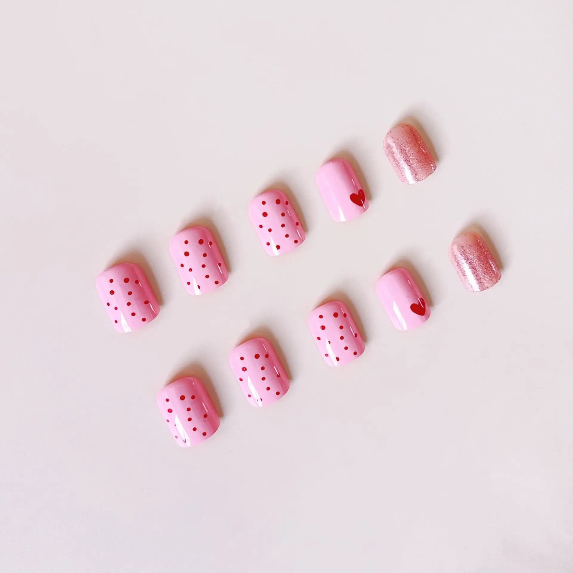 Sweet Girls Pink Fake Nails Short Square Valentine's Day Press On Nails Love Heart/Dot Printed Glossy Sequins False Nails Art