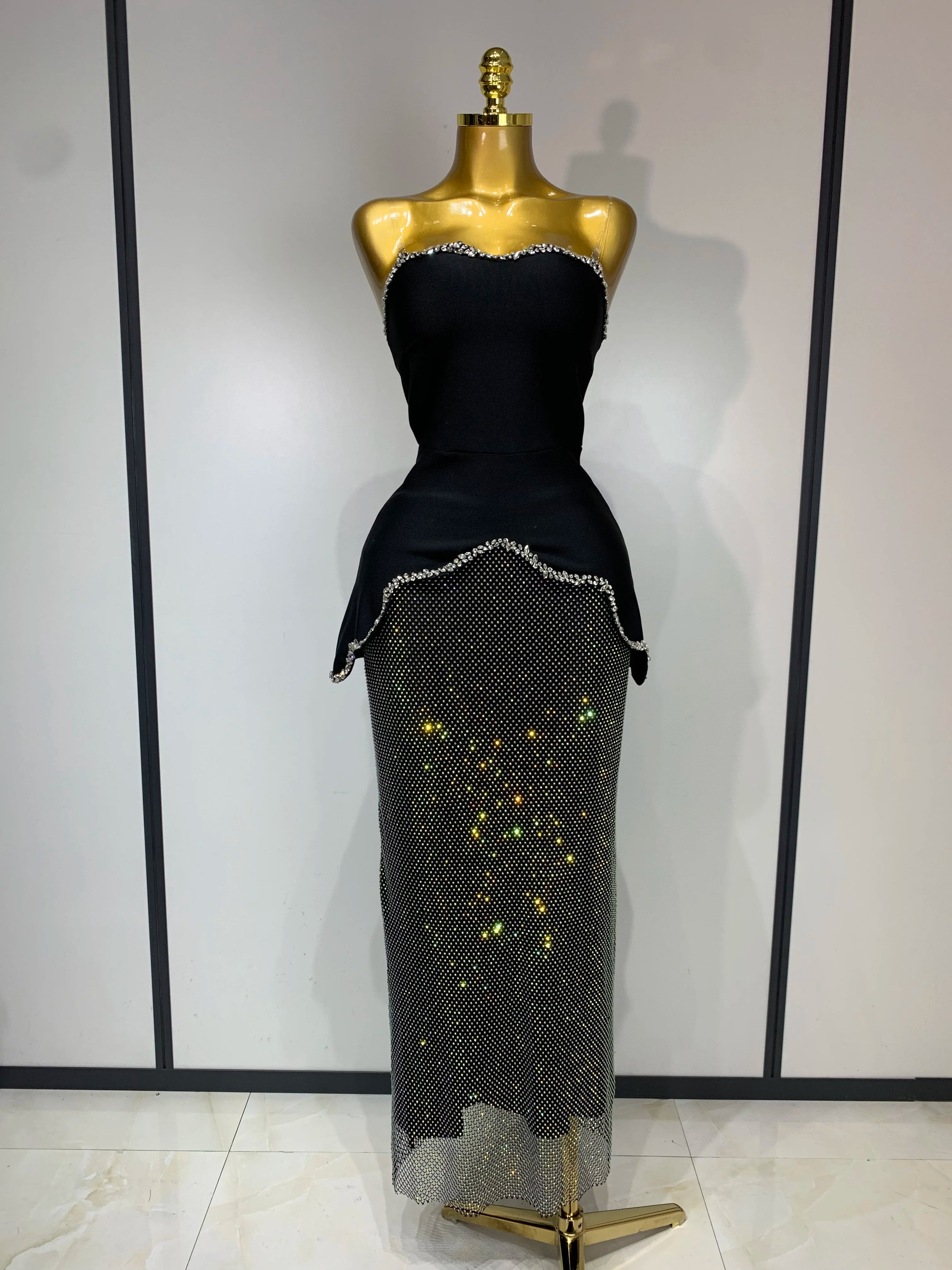 High Quality Black Design Sleeveless Rhinestone Top + Hot diamond Skirt Suit Evening Party Dress Nightclub Luxury Birthday Gown