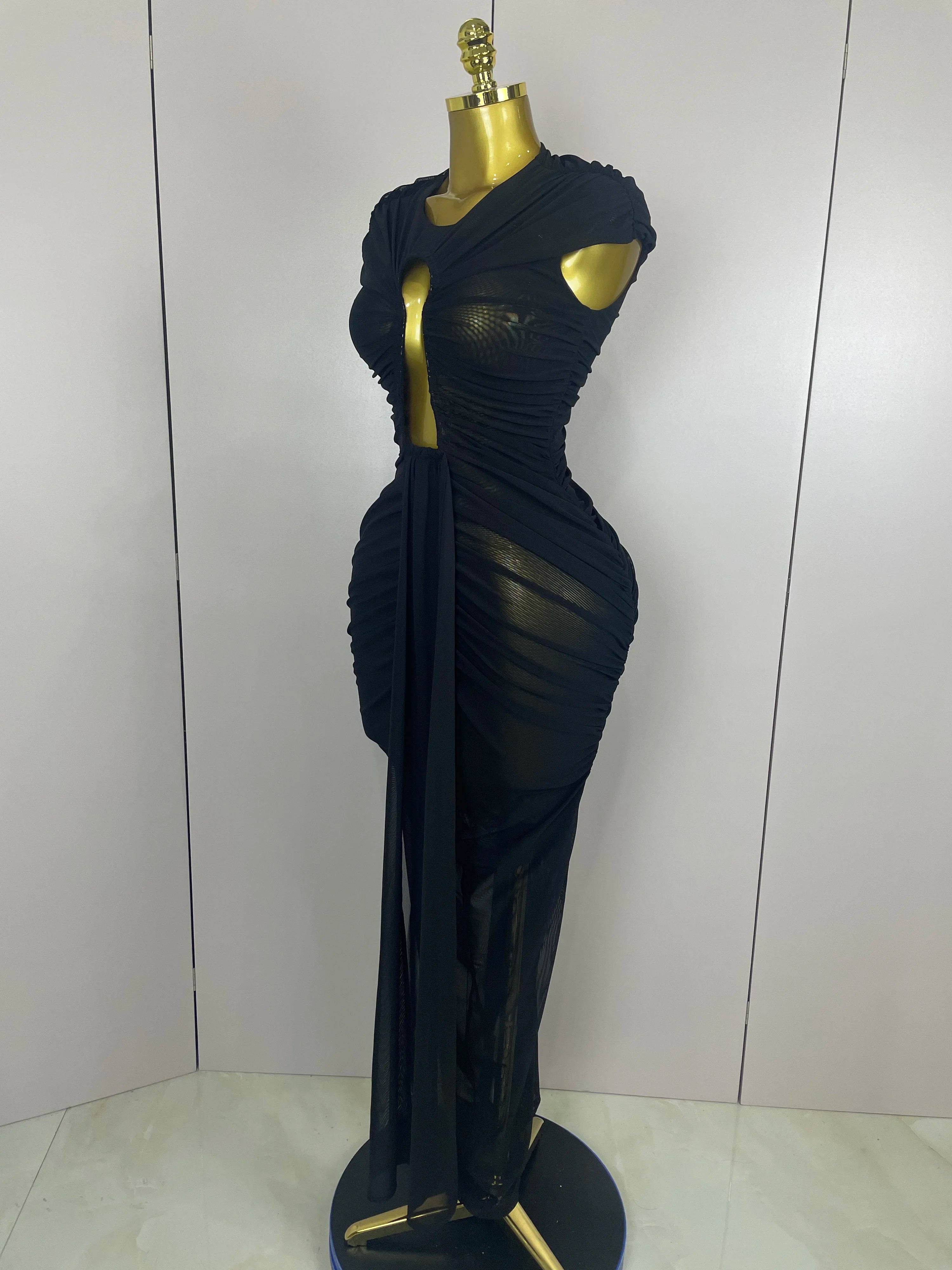 Sexy Sleeveless O-Neck Bodycon Mesh Long Dress 2025 Women Hollow Out Celebrate Fashion Show Celebrity Evening Party Club Dress