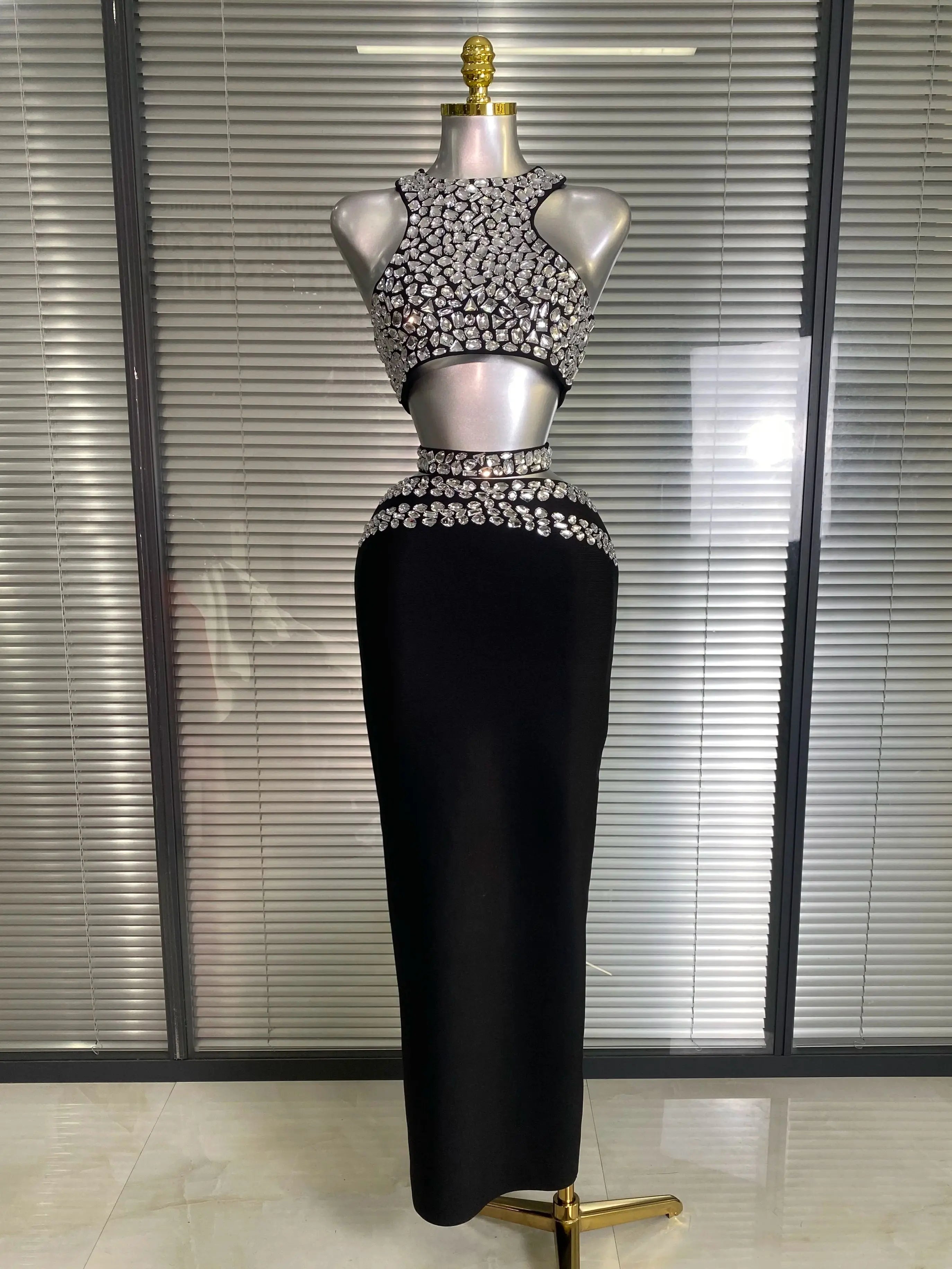 Summer New Women Sexy Sewed Crystal Diamonds Black Long Bandage Two Piece Set Celebrity Evening Party Long Skirt Suits