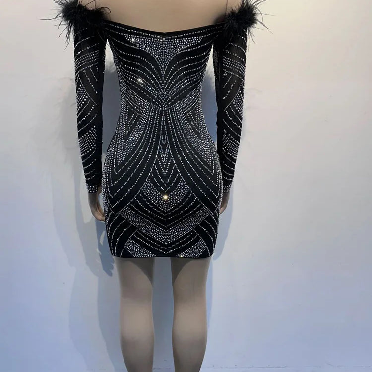 Luxury Woman Evening Dress Chic Feather Shoulder Black Rhinestone Studded Birthday Cocktail Dress Celebrities Outfits