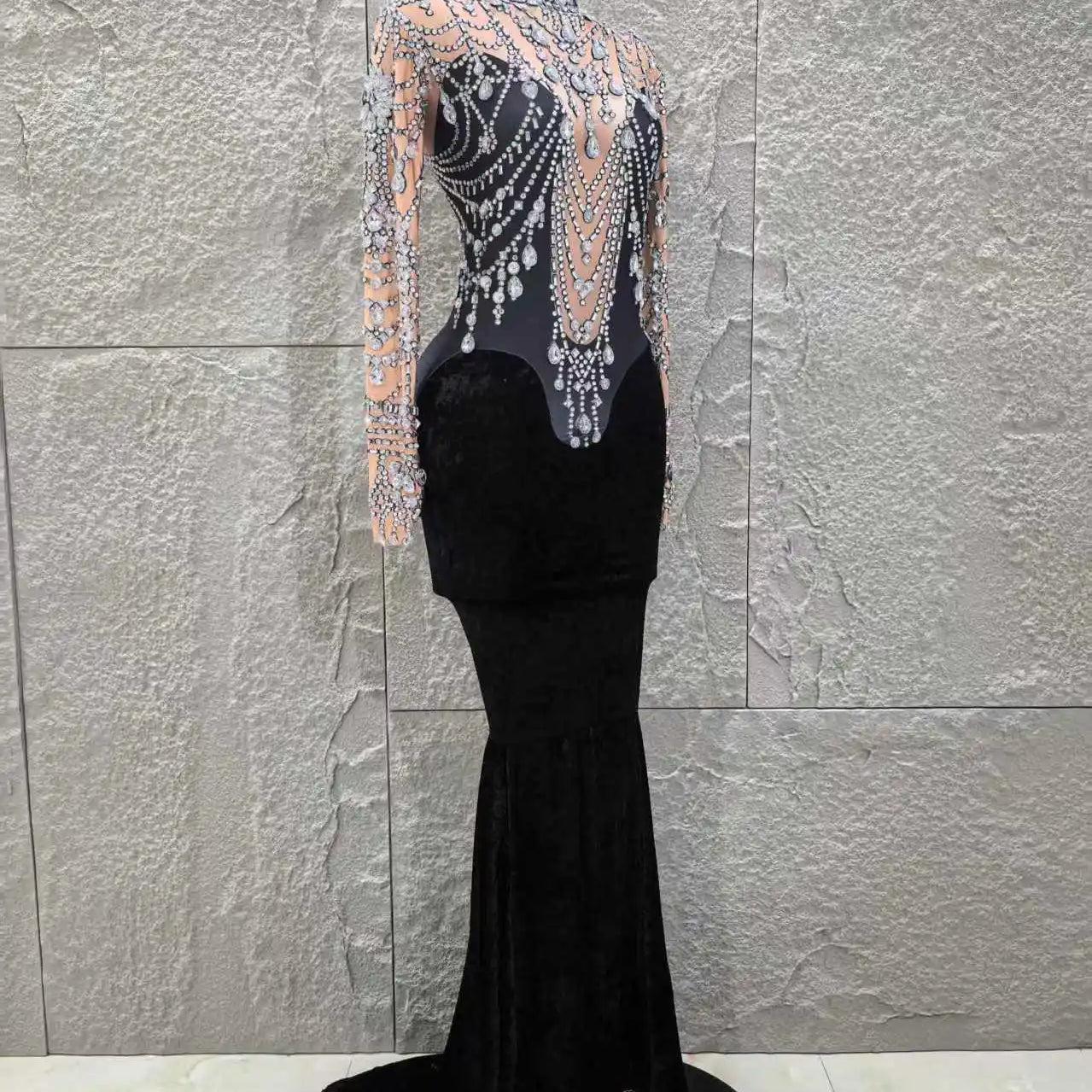 Women Long Sleeve Sexy Shinning Crystal Velvet Bodycon Floor-length Dress Celebrate Evening Party Birthday Cocktail Dress