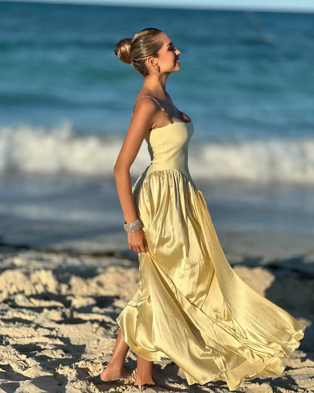 Yellow Women Sleeveless Sexy Strap Square Collar Long Bandage Maxi Dress Beach Style Celebrate Birthday Vacation Party Dress