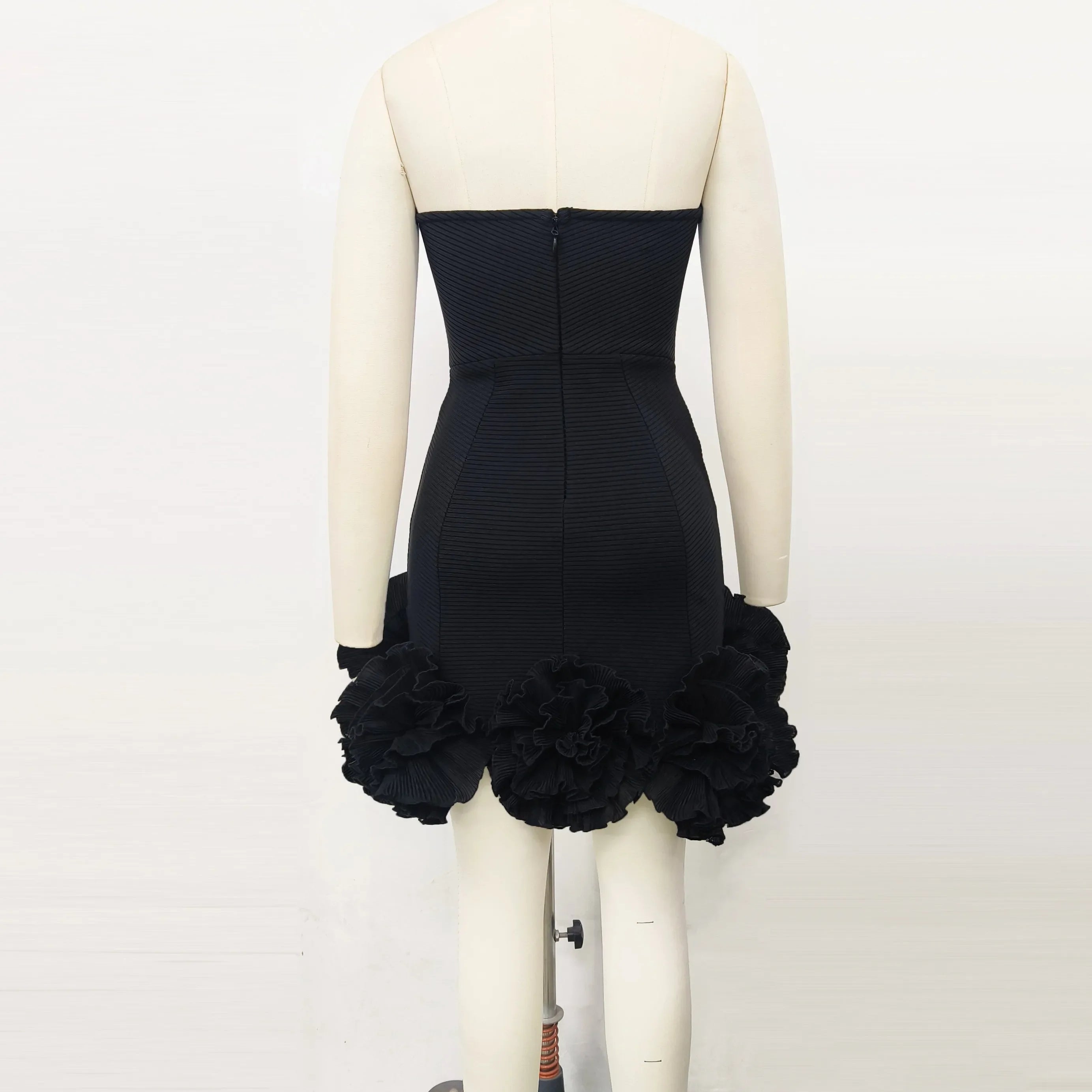 Women Sexy Strapless Bodycon Mini Bandage Dress Florals Celebrate Girls' Birthday Party Nightclub Outfit