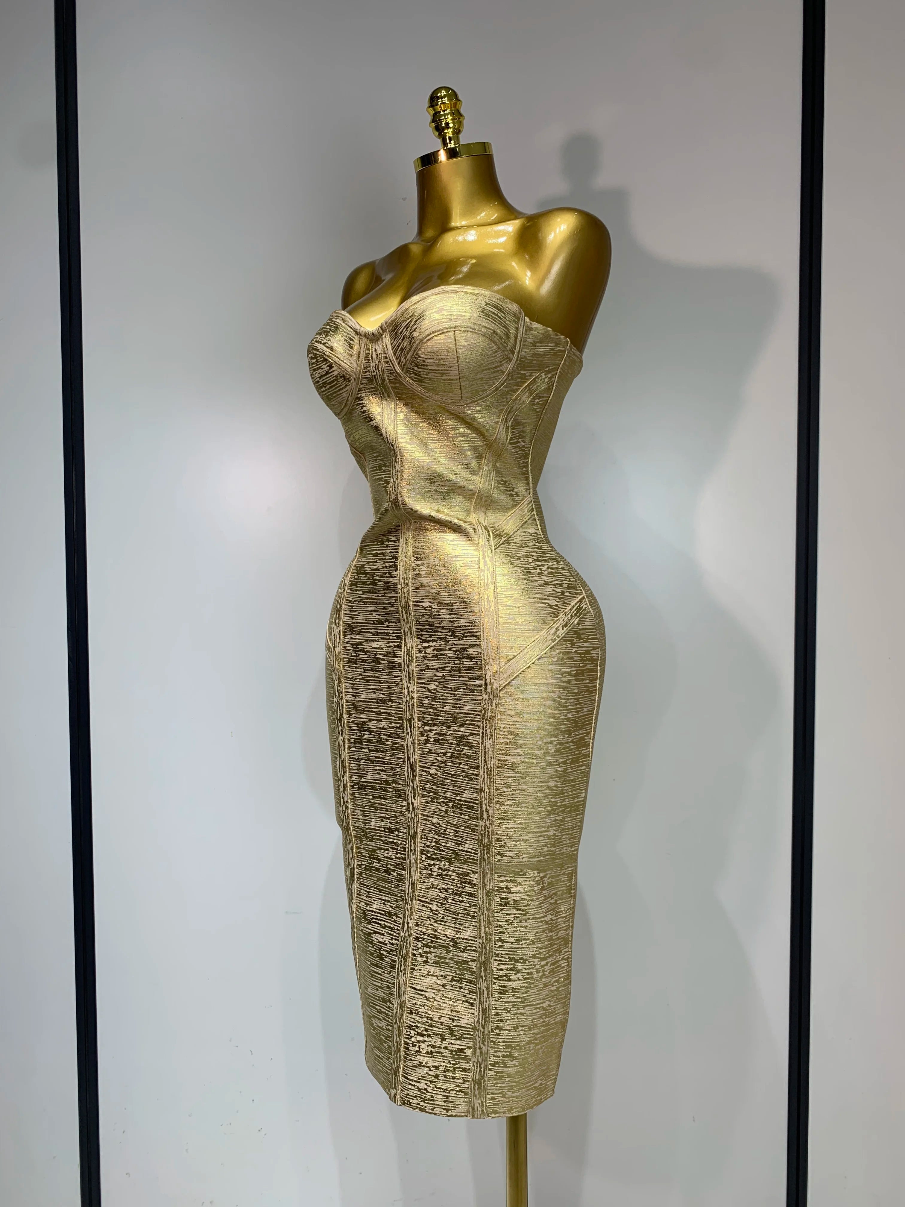 Women Sexy Gold Strapless Bodycon Bandage Dress 2025 Fashion Celebrate Evening Party Luxury Birthday Wedding Guest Dress