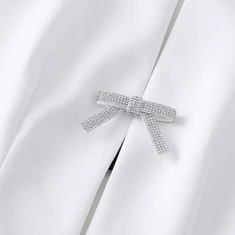 Elegant Rhinestones Bow Halter Vest Women Sleeveless Backless Hollow Out Lace Up Female Tops Summer Fashion Lady Sling Top