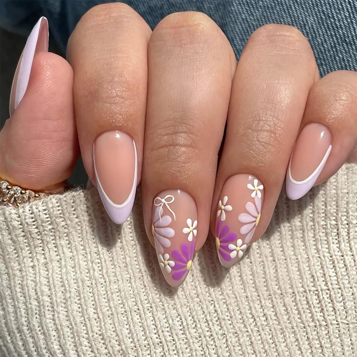 24Pcs Almond Press on Fake Nails Mid-length Round Head Nails Set with Yellow Flowers Designs Wearable French False Nail Tips