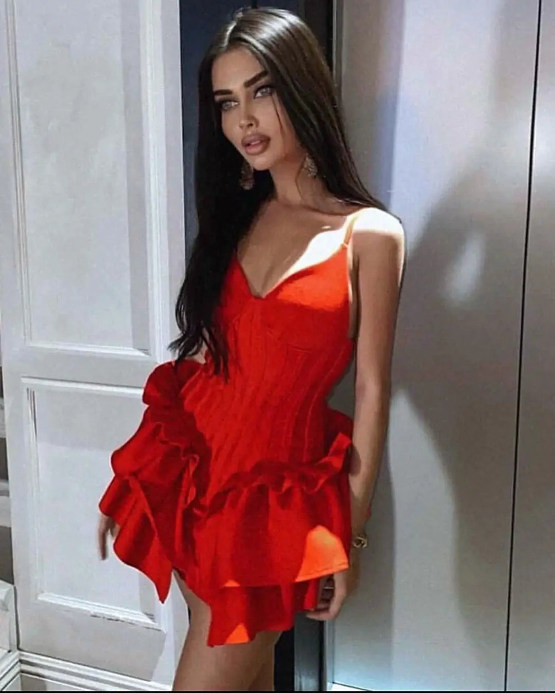 Red Color Women Sexy Sleeveless V-Neck Bodycon Mini Bandage Dress Ruffles Fashion Celebrate Nightclub Party Birthday Dress