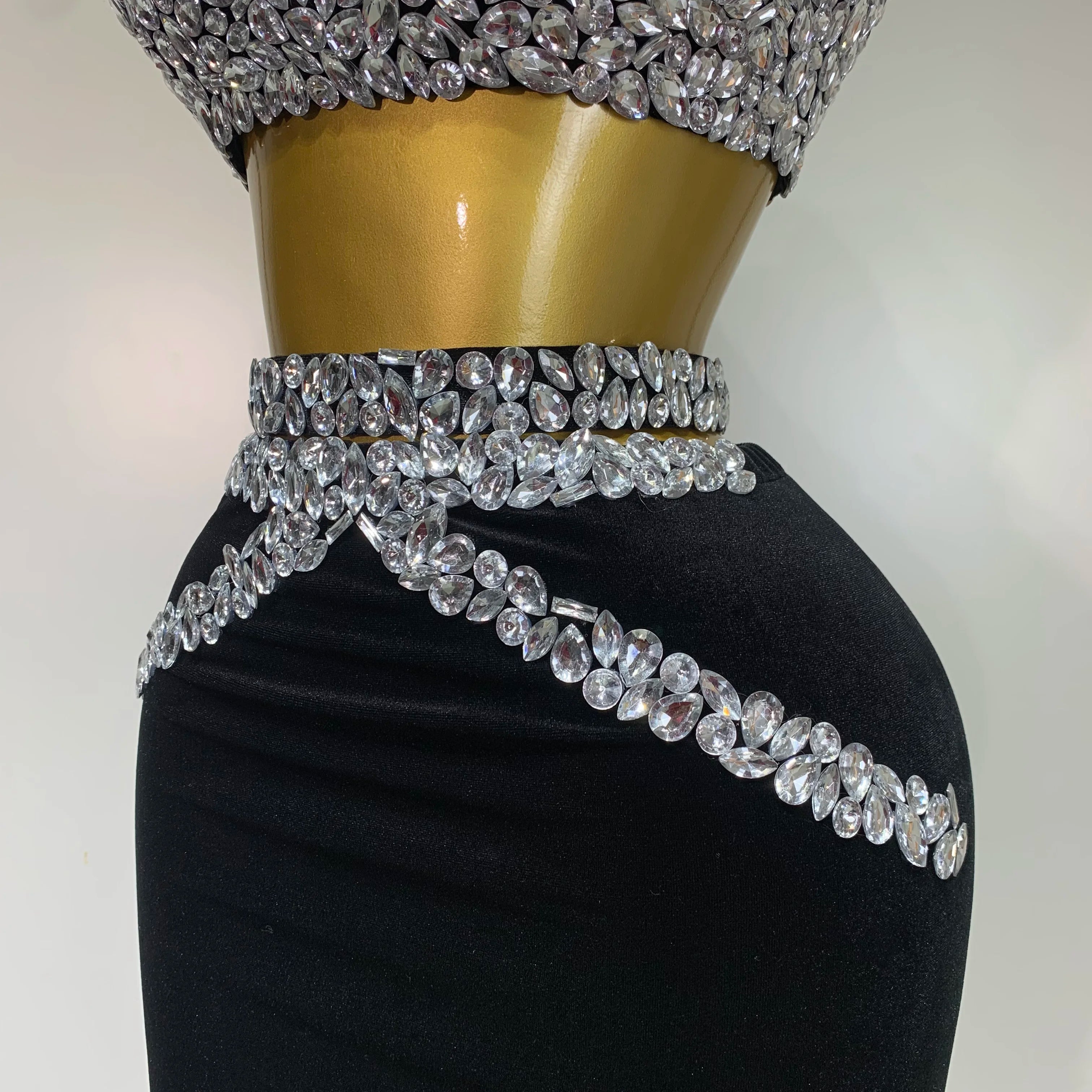 Sparkly Crystal Bodycon Long Dress 2025 Women Sexy Crop Top 2 Pieces Set Nightclub Elegant Party Performance Stage Costume