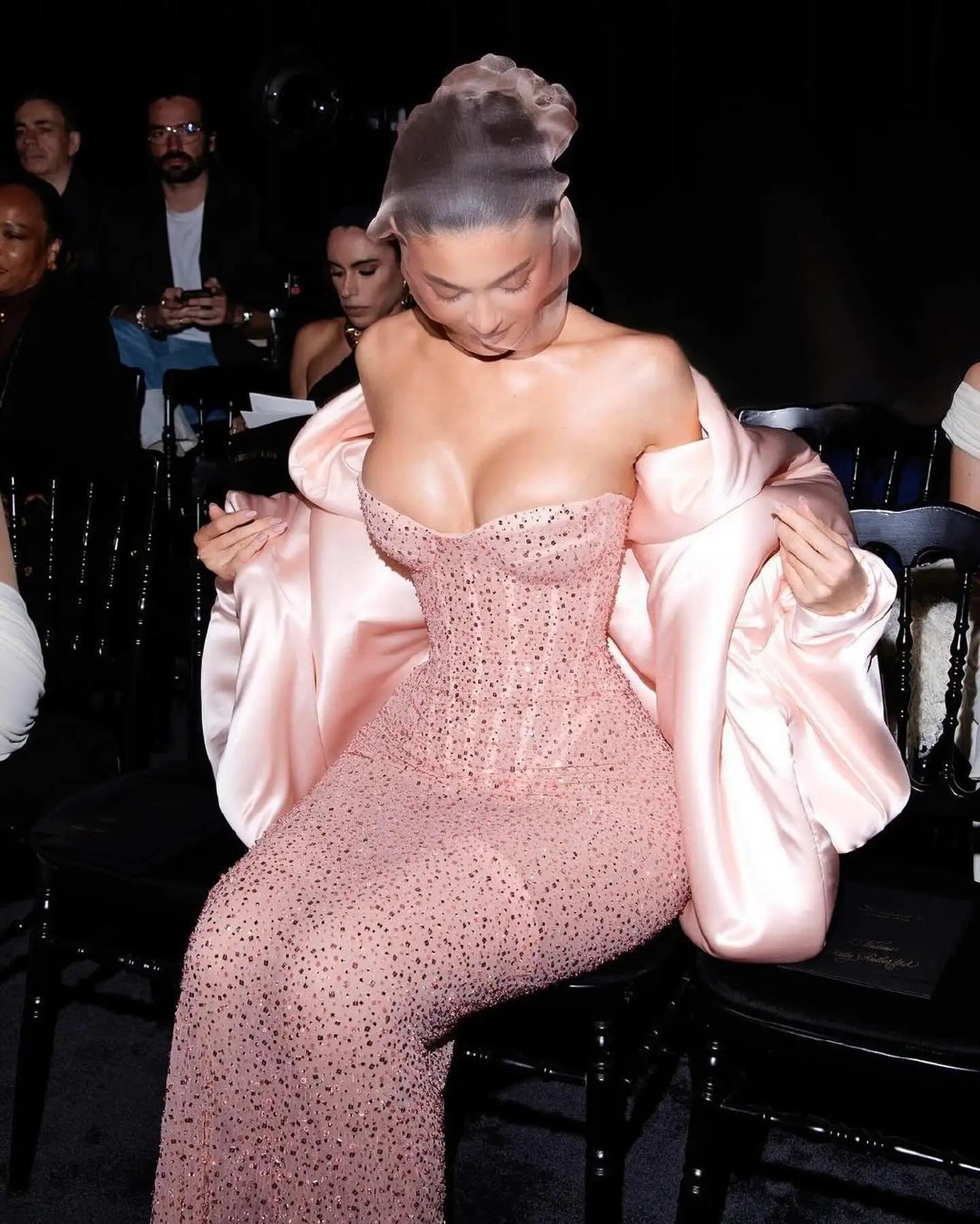 2025 Pink Color Dazzling Diamonds Strapless Ankle Length Evening Dress Woman Birthday Party Dress Celebrity Evening Party Outfit