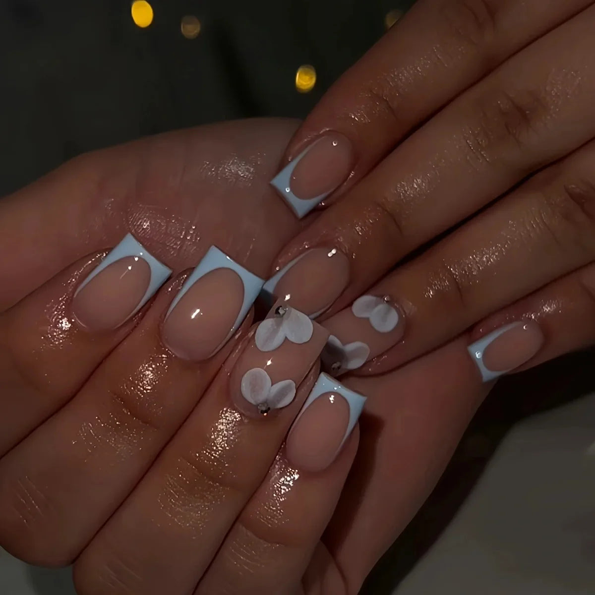 24Pcs Mid-length Square Head Nails Set Press on White French Bow Design Fake Nail Rhinestone Reusable Full Cover False Nail Tip