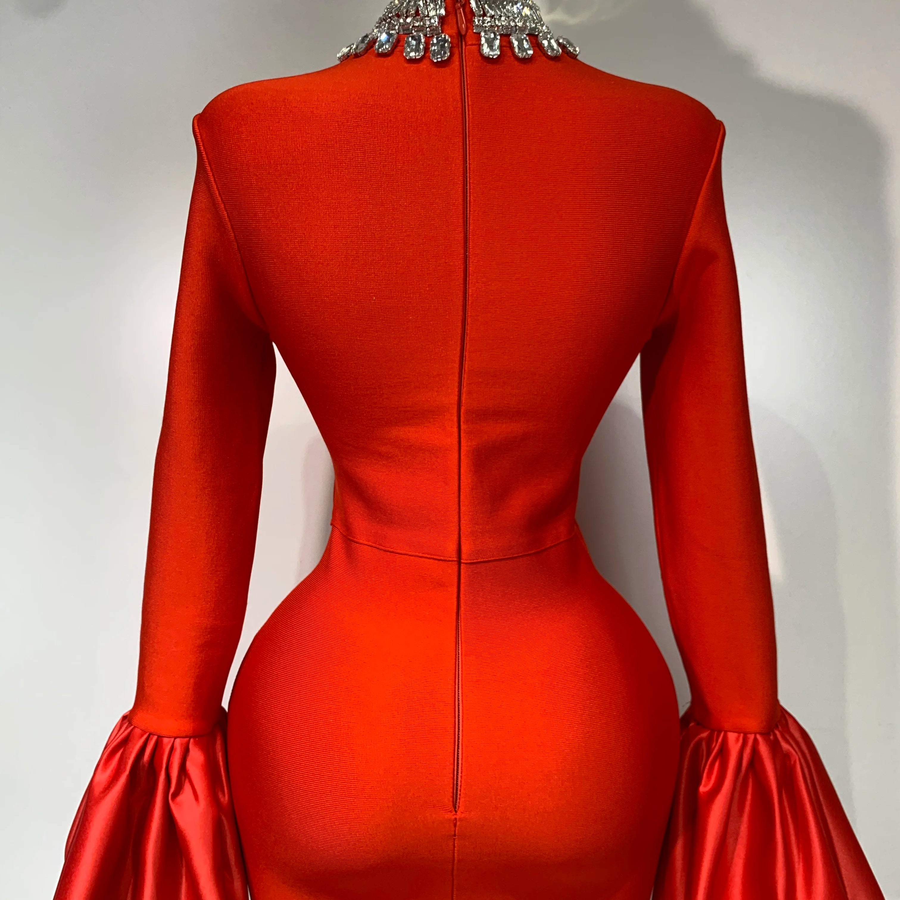 Sparkly Diamonds Neck Flare Sleeve Red Long Bandage Dress 2025 Elegant Woman Evening Party Dress Cocktail Party Club Outfit
