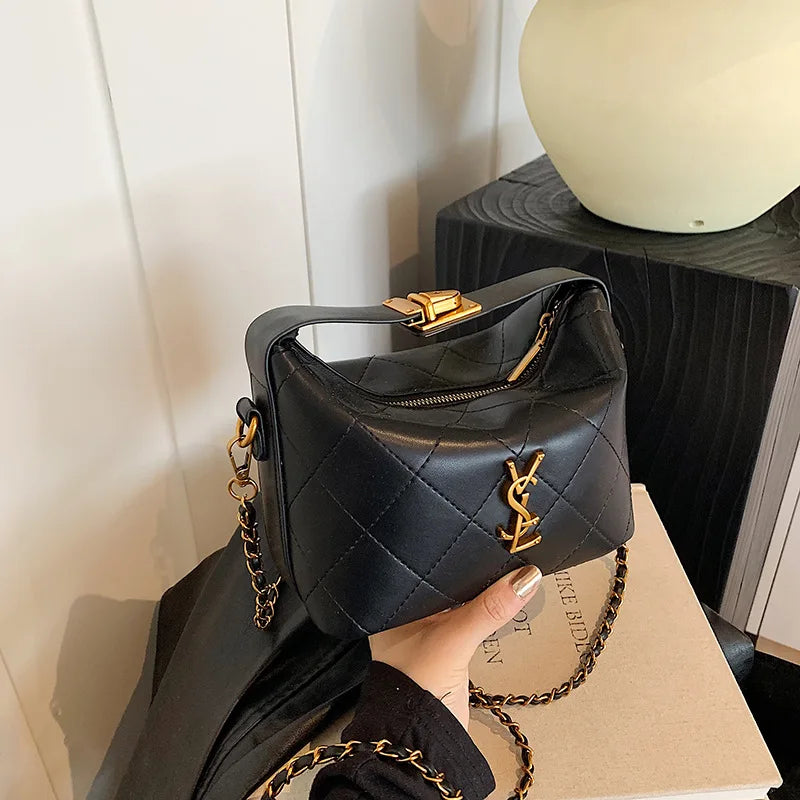 2025 New Women's Chain Bag - Popular Fashion Design, Unique Bucket Style, Versatile Shoulder/Messenger Everyday Versatile