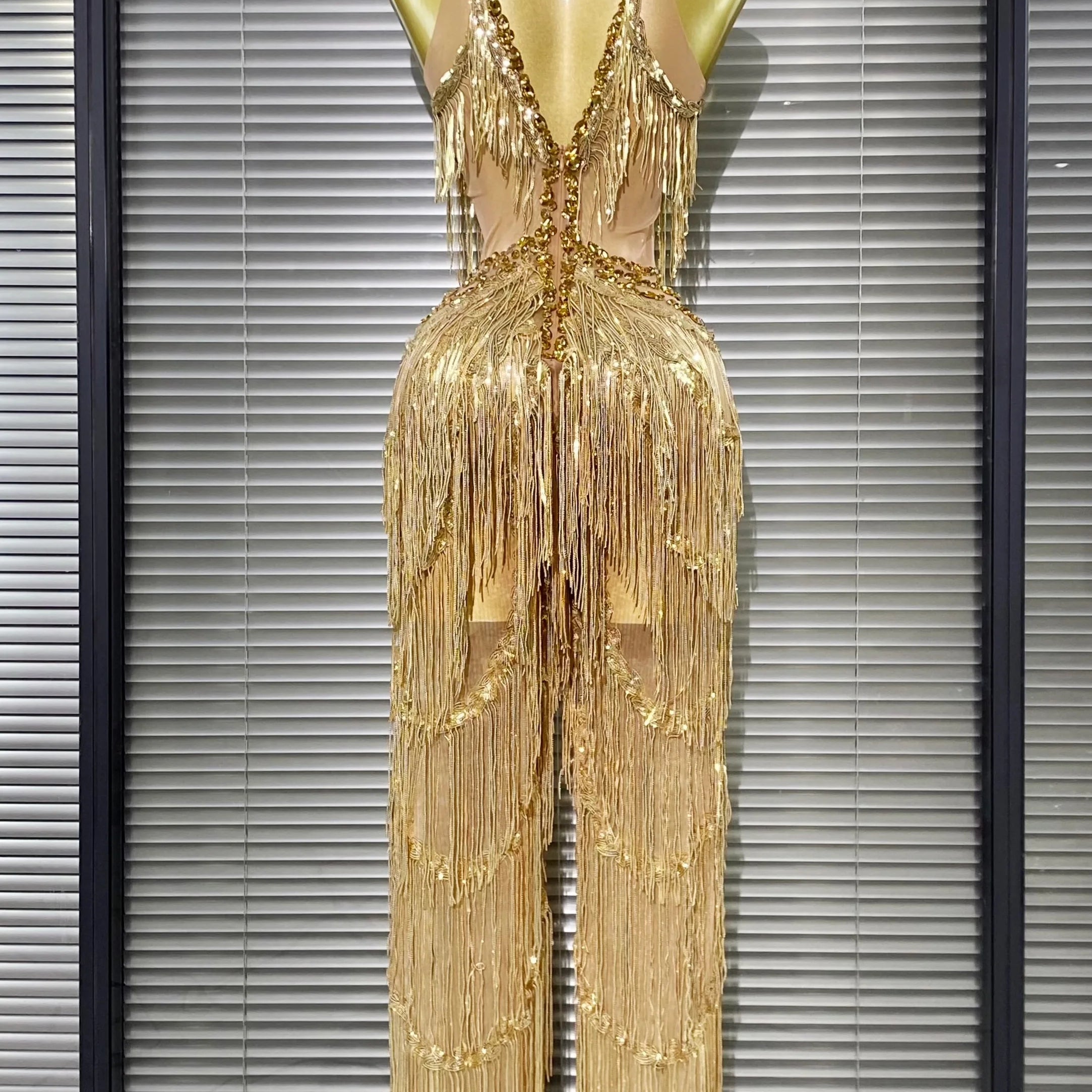 New Arrival Golden Sequins Tassle Sexy V-Neck Hollow Out Jumpsuit Fashion Woman Woman Party Outfit Stage Performance Costume