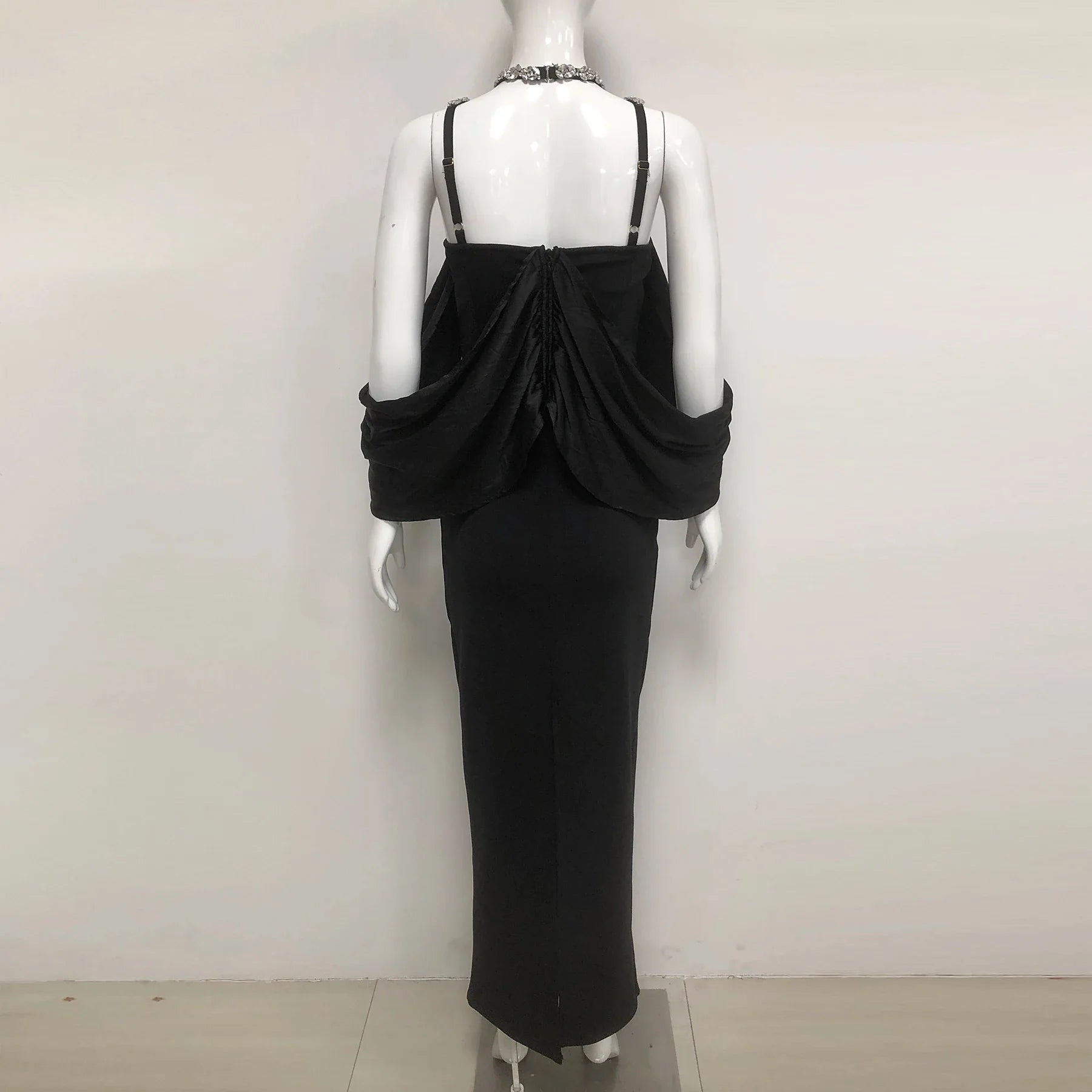 Women Celebrity Sexy Key Hole Beading Diamonds Pink Maxi Long Bodycon Bandage Dress  Elegant Evening Club Party Dress