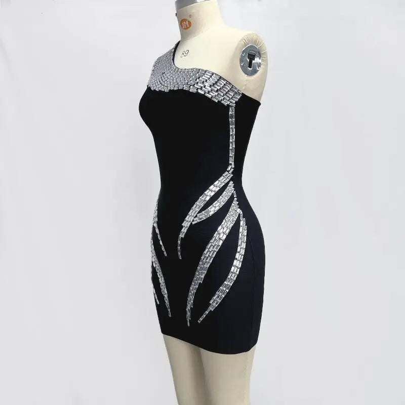 High Quality Women Sexy One Shoulder Sparkly Crystal Bodycon Mini Bandage Dress Fashion Celebrate Nightclub Party Outfit
