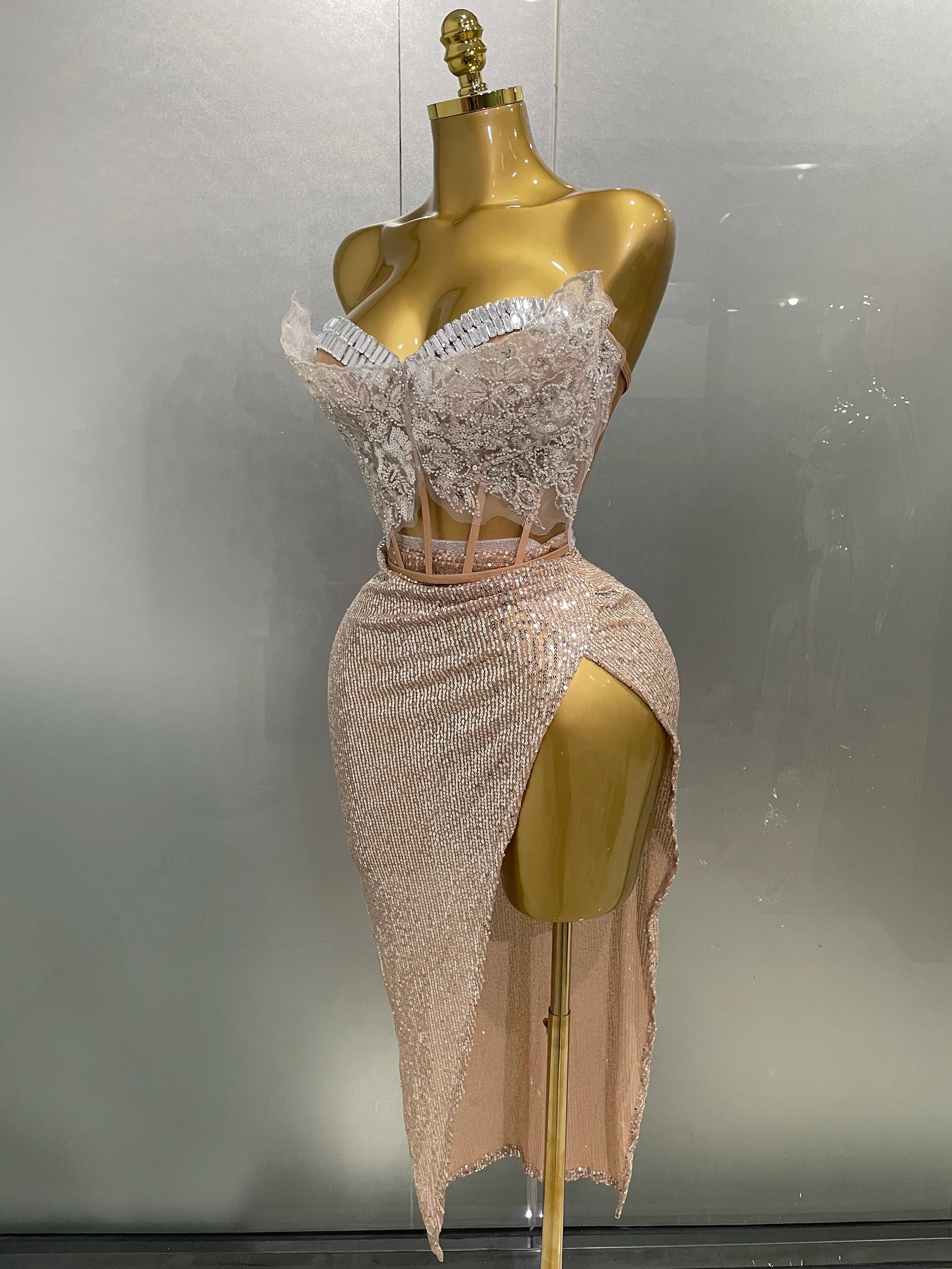 2025New Women Sparkle Rhinestone Sequins Two Pieces Evening Party Dress Celebrate Festival Dancer Bar Nightclub Ds Dj Stage Wear