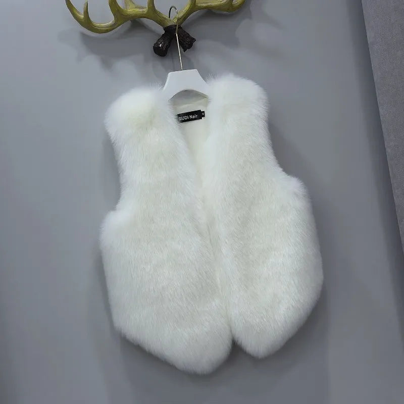 Women's Plush Vest Winter Fall Fur Waistcoat Comfortable Soft Sleeveless Sherpa Jacket Fashion Sexy Shealing Gilet white