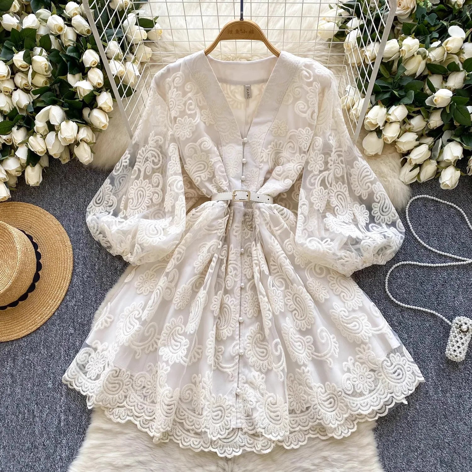 French Sweet V Neck Lantern Sleeve Mini Dress Summer Women Embroidery Flower Mesh Patchwork Belt Casual Beach A-Line Party Robes