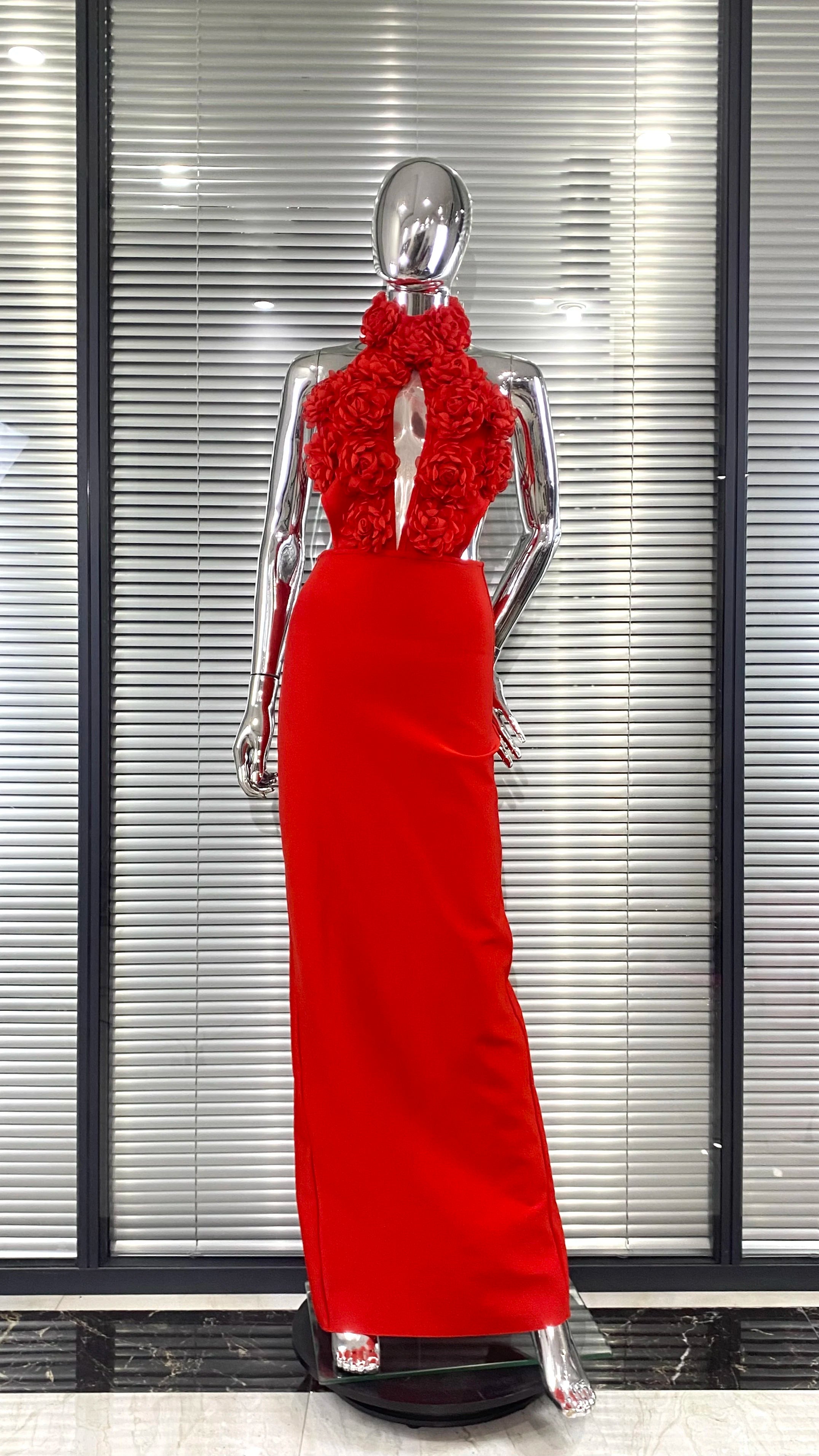 Red Color Women Sexy Halter Backless Off the Shoulder Florals Bodycon Long Bandage Dress Wedding Mermaid Celebrate Birthday Wear