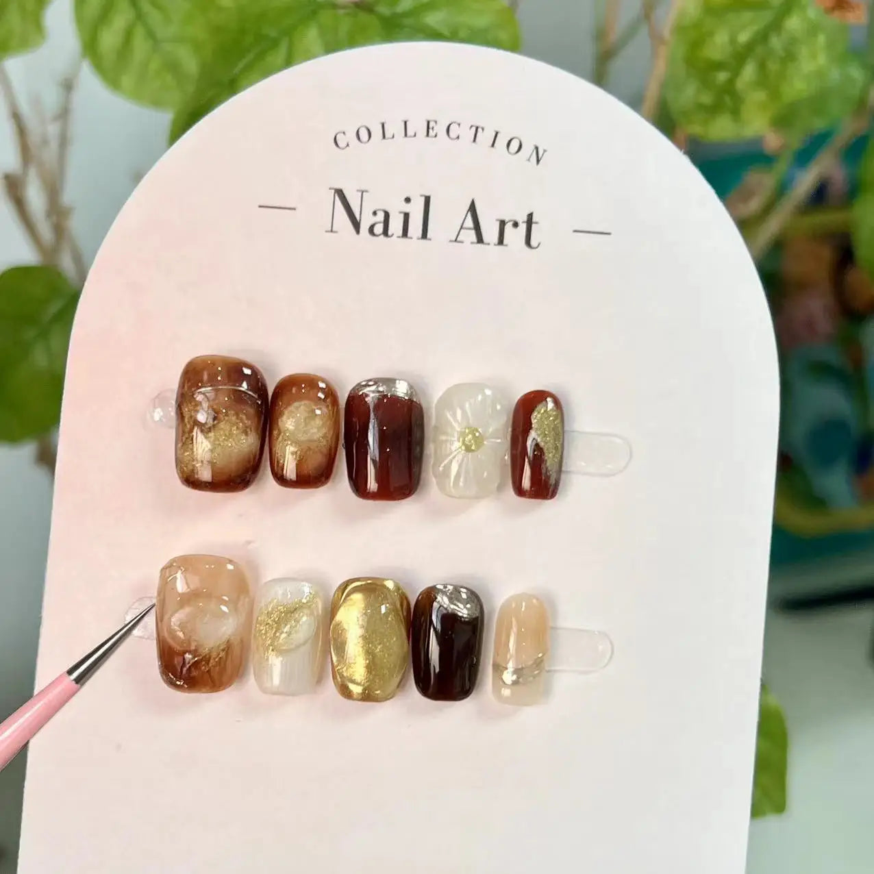 10Pcs Retro Niche Autumn Short Square Head False Nails Handmade Detachable Fashion Finished Nail Tips Clock Pattern Beauty Nails