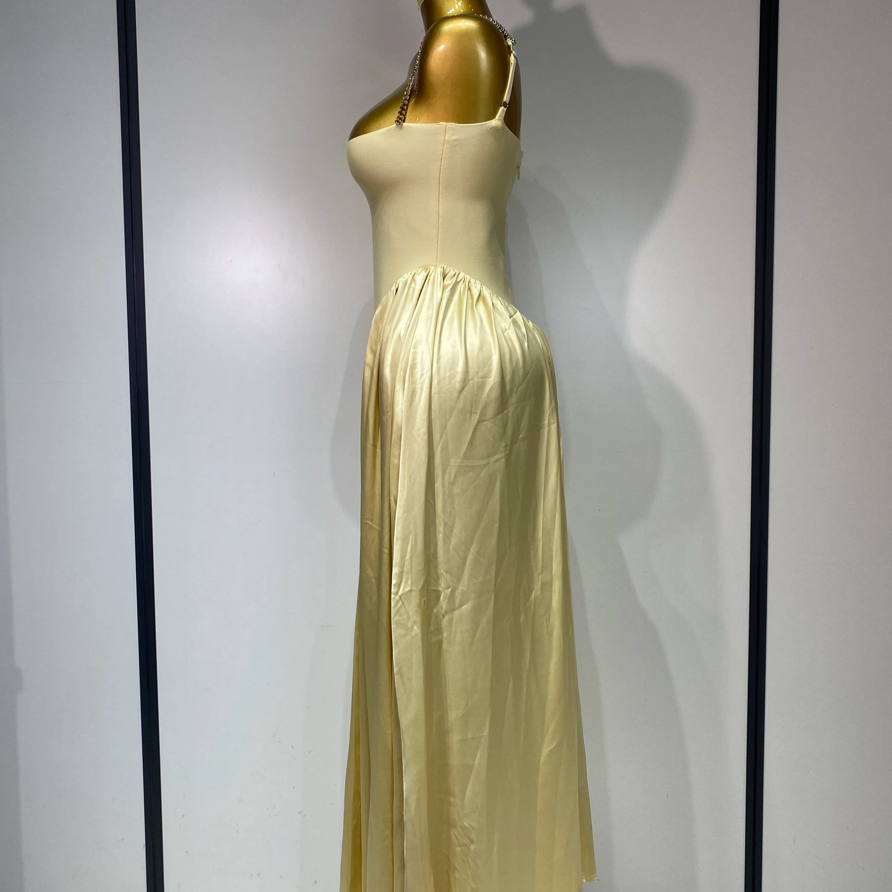 Women Sexy Strap Chain Sleeveless Long Dress Fashion Slimming Hundred Fold Dresses Elegant Evening Party Wedding Guest Gowns