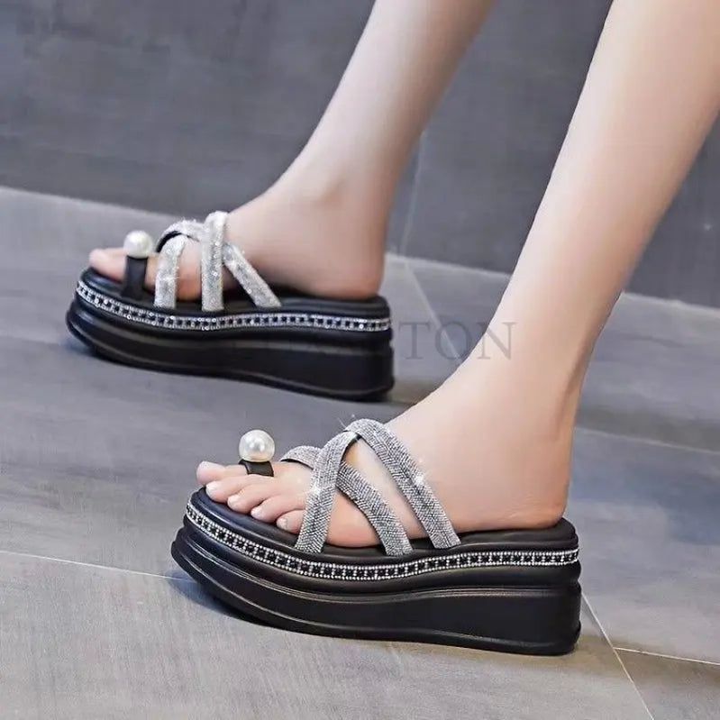 Trend Women Mid Heels Shoes Platform Open Toe Slippers Summer Fad Sandals Dress Beach Flip Flops Women Crystal Slides