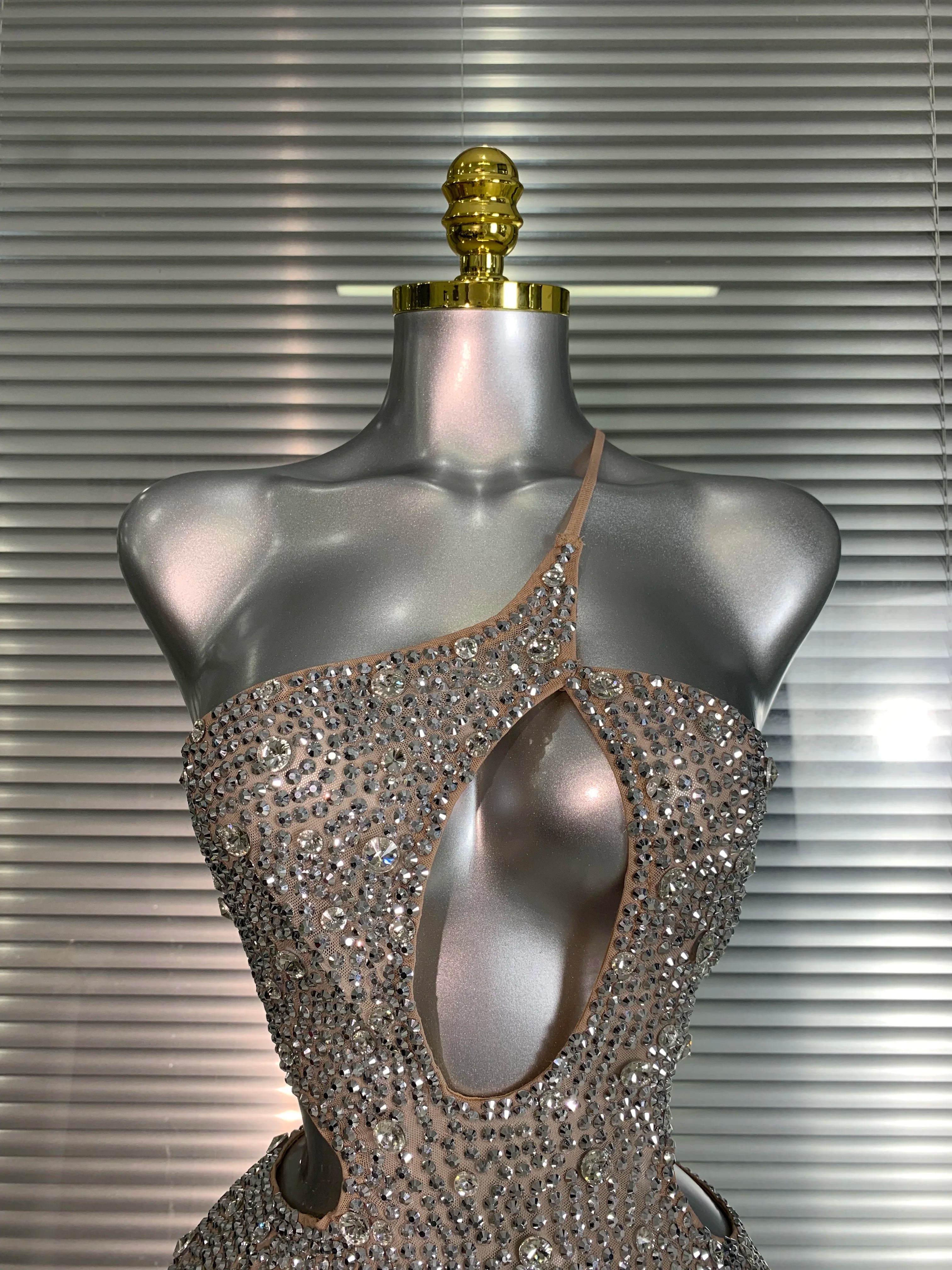 Women Sexy Mesh Silver Crystal Diamonds Rhinestone Mini Cut Out Costume Stage Dancer See Through Stretchy Night Club Party Dress