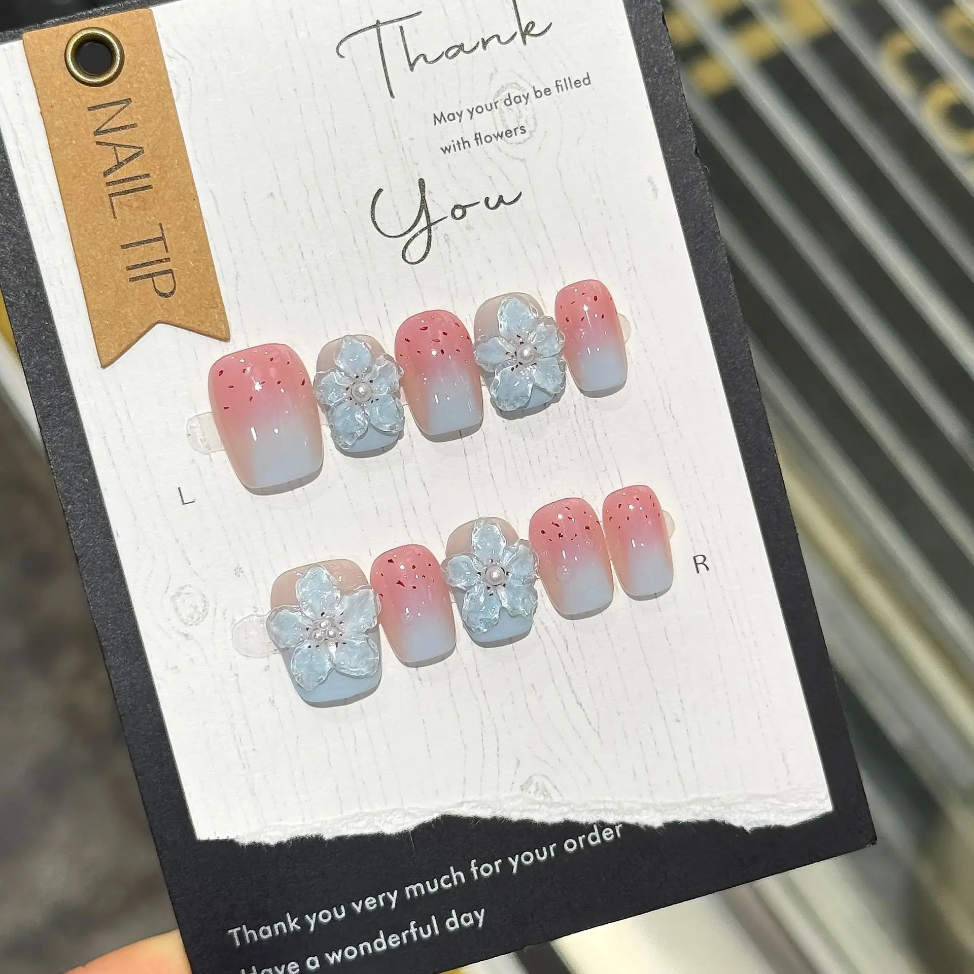 10Pcs Floral Pink Blue Gradient Design Manicure Sweet 3D Flowers Short False Nails Set Detachable Ballerina Full Cover Press Ons