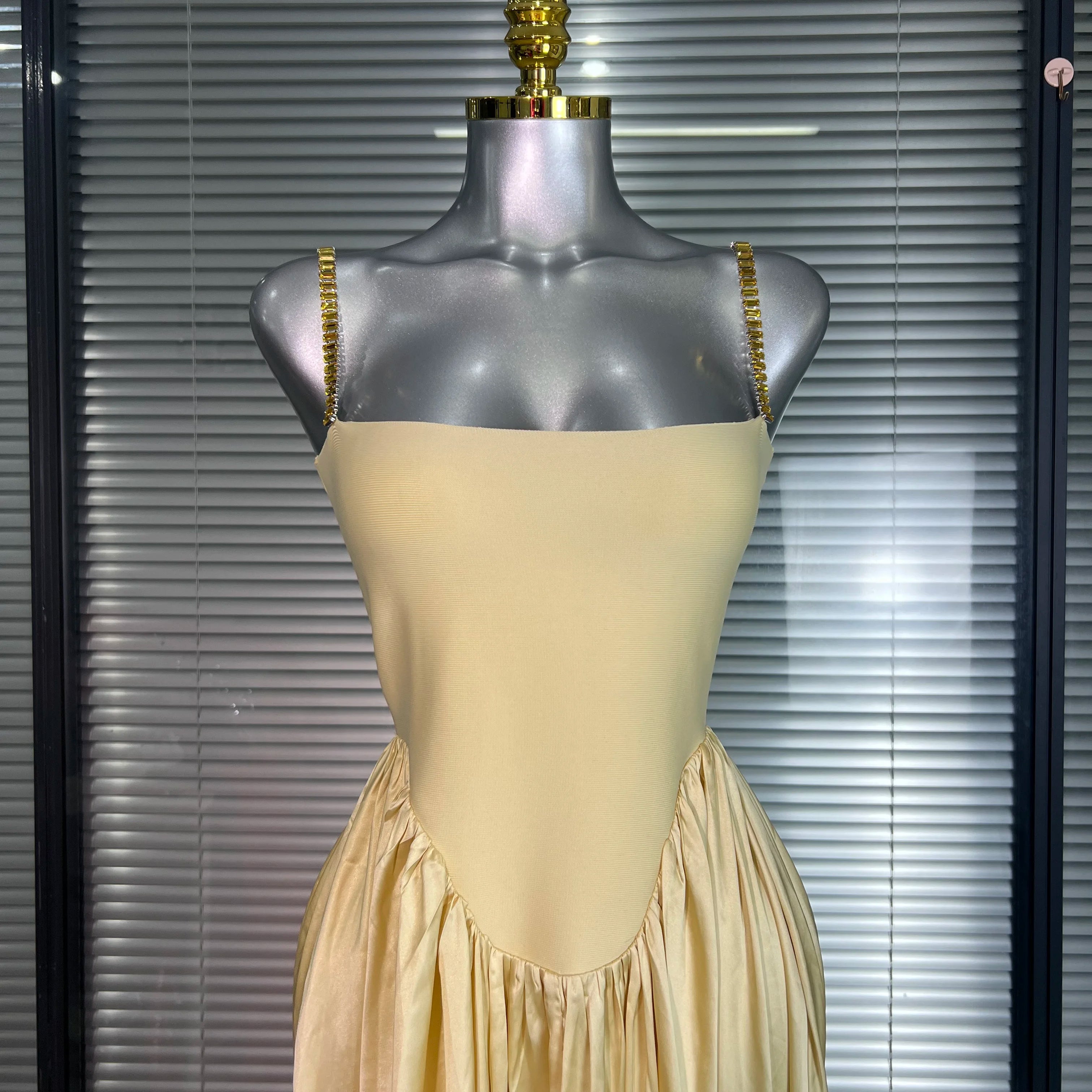 Summer New 2025 Women Luxury Sexy Chain Straps Yellow Long Gowns Bandage Dress Elegant Celebrity Evening Party Dress