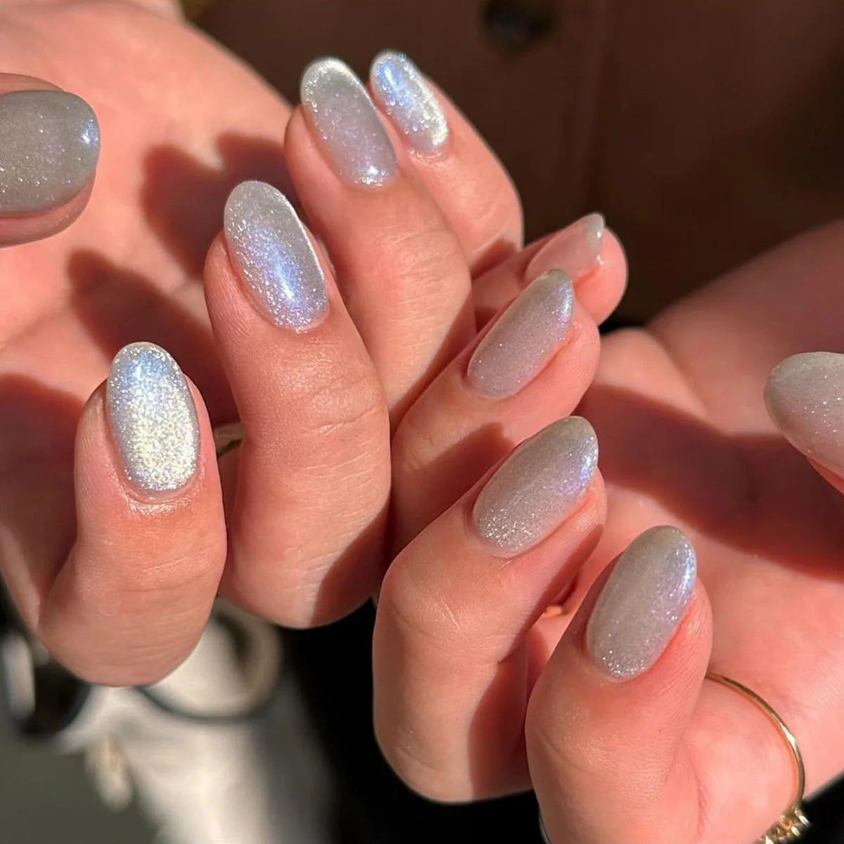 24Pcs Short Round Head Press on False Nails with White Sumdge Design Fake Nail for Woman Reusable Finished Full Cover Nails Tips