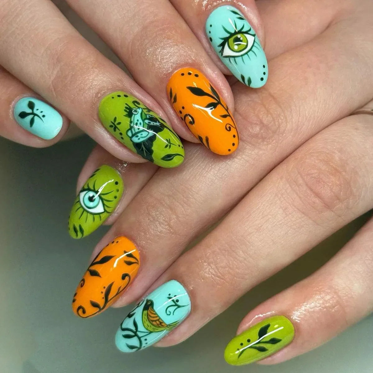 24Pcs Mid-length Almond Fake Nail with Blue Stripe Smudge Design Press on Nails for Woman Datachable Full Cover False Nails Tips