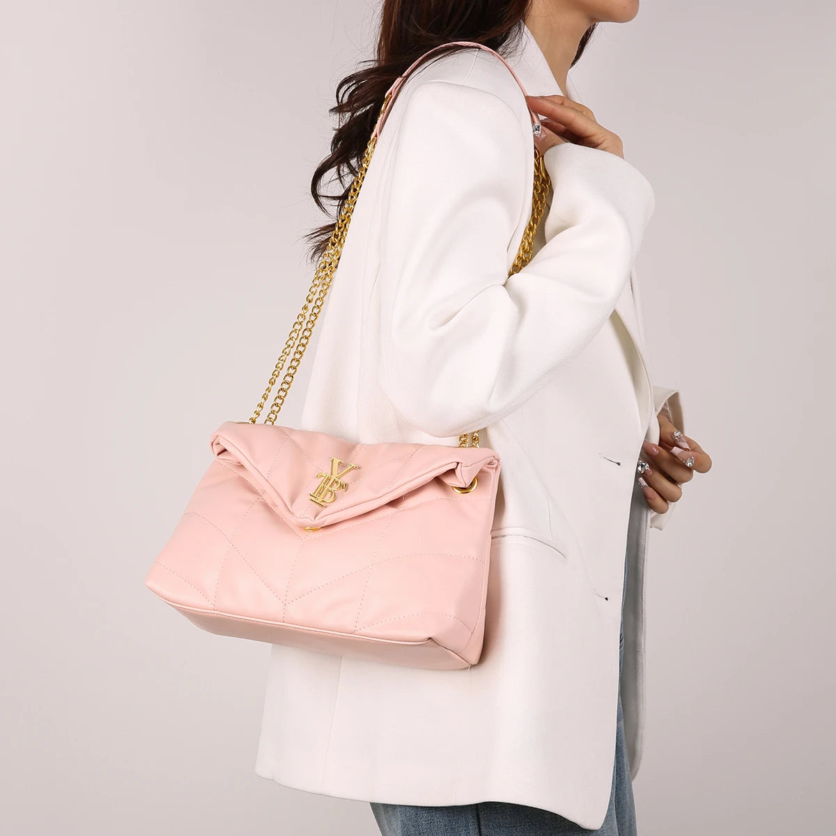 Stylish Quilted Crossbody Bag For Women - Popular Designer Inspired Leather Handbags With Adjustable Shoulder Strap