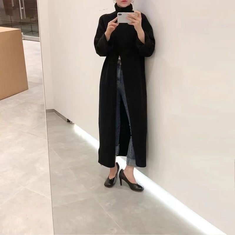 Korean chic autumn/winter niche design with high neck, loose slit, knee length, and slim knit bottom sweater for women