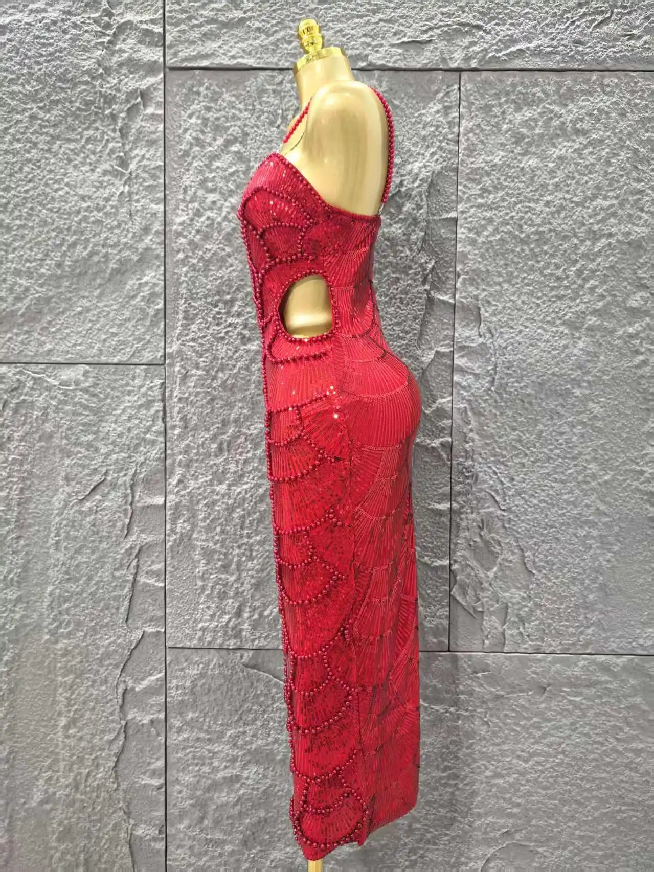 Red Color Women Sexy Sleeveless Pearl Beading Bodycon Mid-calf Dress Waist Hollow Out Celebrate Fashion Birthday Party Dress