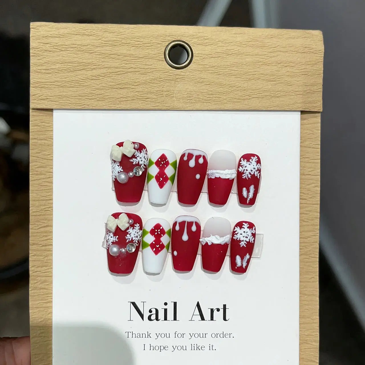 10Pcs Winter Ladder-shaped Handmade False Nails with Glue Sweet Houndstooth Nail Design Fashion Pearl Press on Acrylic Nail Tips