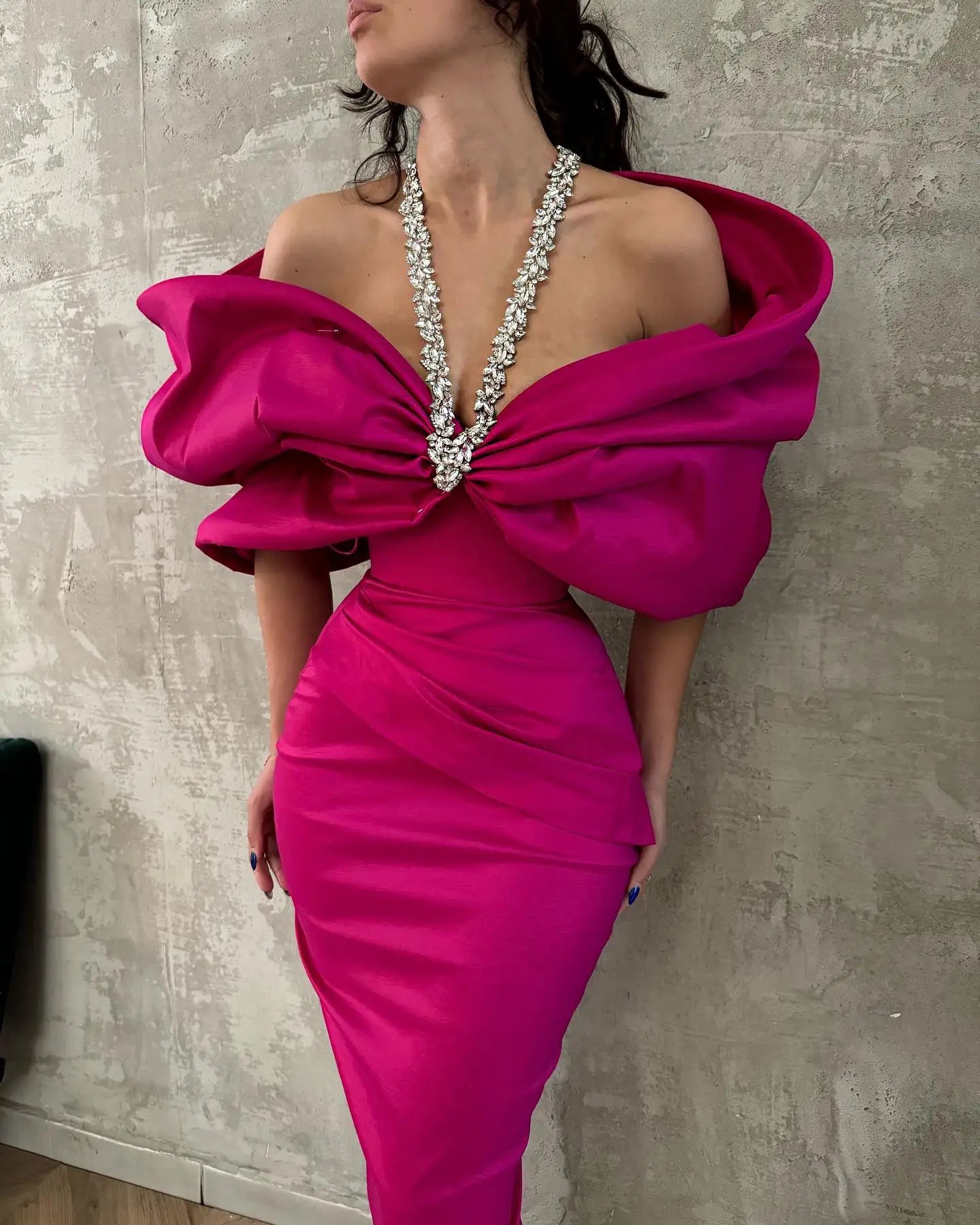 Red Black Women Sexy Halter Off the Shoulder Crystal Ruffles Bodycon Long Bandage Dress Nightclub Party Birthday Celebrate Wear