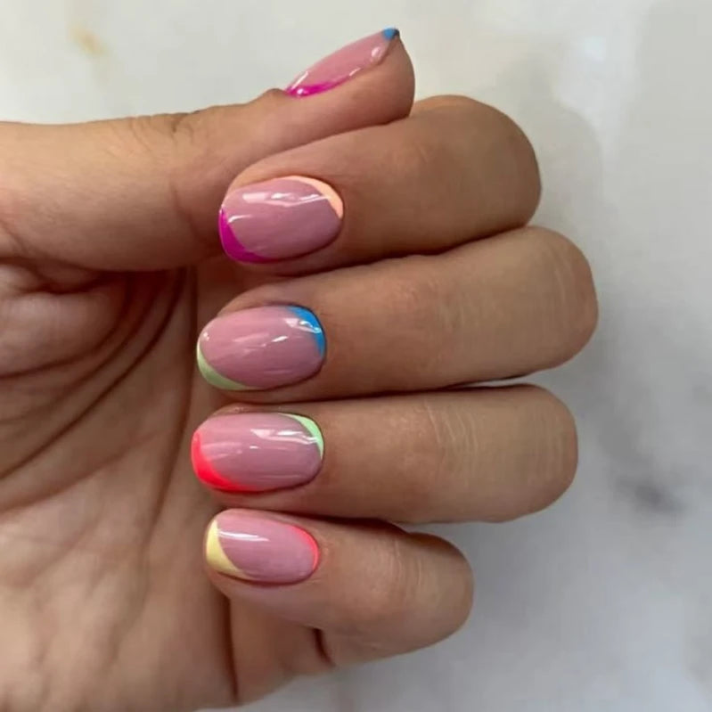 24PCS Colorful French False Nails Diagonal Stripe Design Short Round Fake Nails Elegant Press On Nail Tips for Women Girls