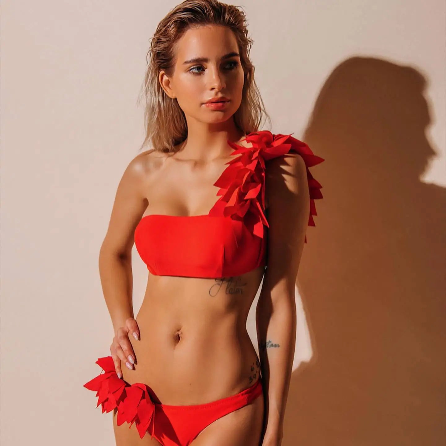 Sexy Red Ruffle Bikinis Swimsuits Women High Waist Swimwear Off Shoulder Bathing Suit Beachwear Bandeau Biquini