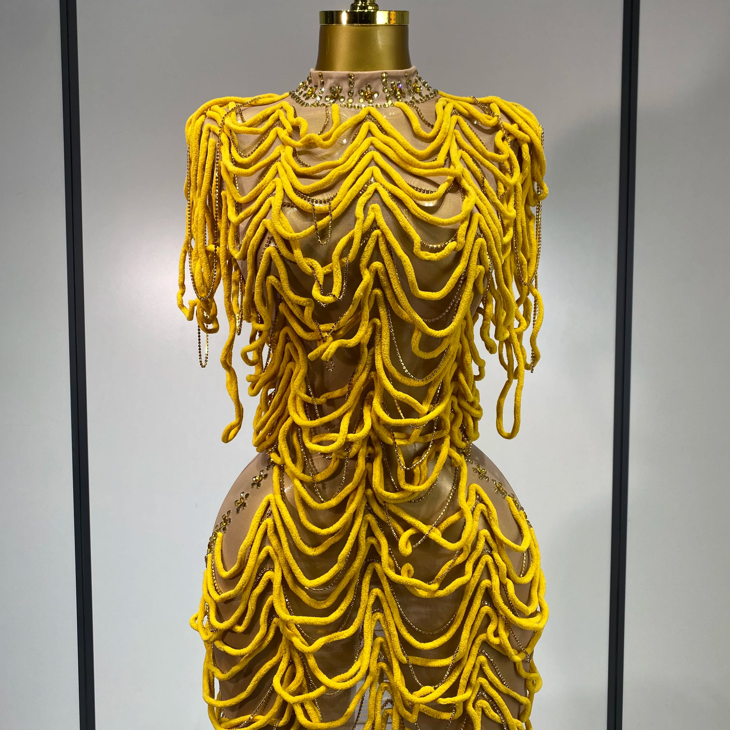 Women Sexy Fashion Short Dress Mesh Designer Rhinestones Chain Stage Costume Nightclub Celebrate Party Performance Outfit