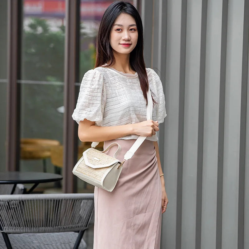 Straw Woven Handbag, Trendy and Fashionable, Simple Woven Sequin Decoration, Cross Body Small Square Bag Bags for Women