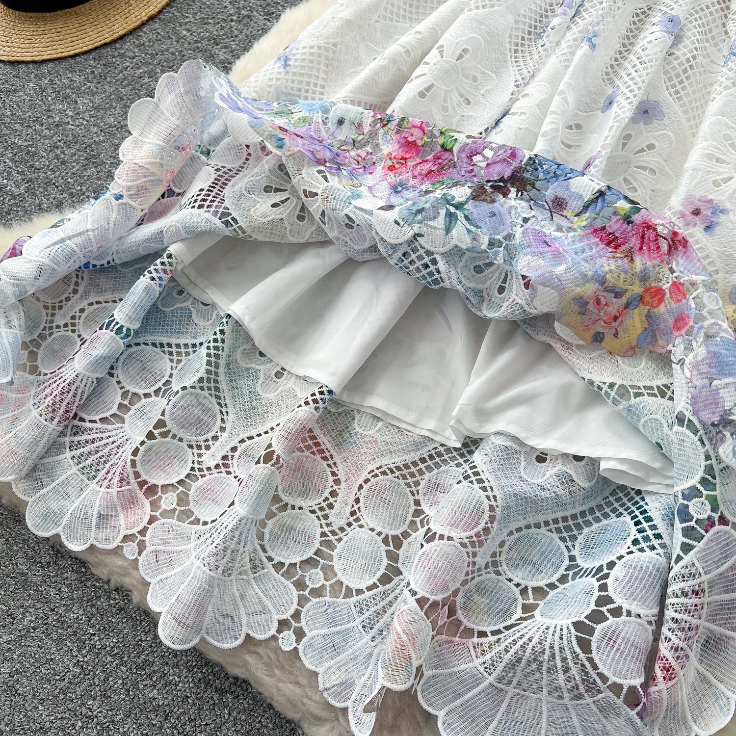 Hook flower hollow lace  pleated  Elegant Bodycon Dress Slim Party Club  Vintage Dress Korean Fashion Women Clothes