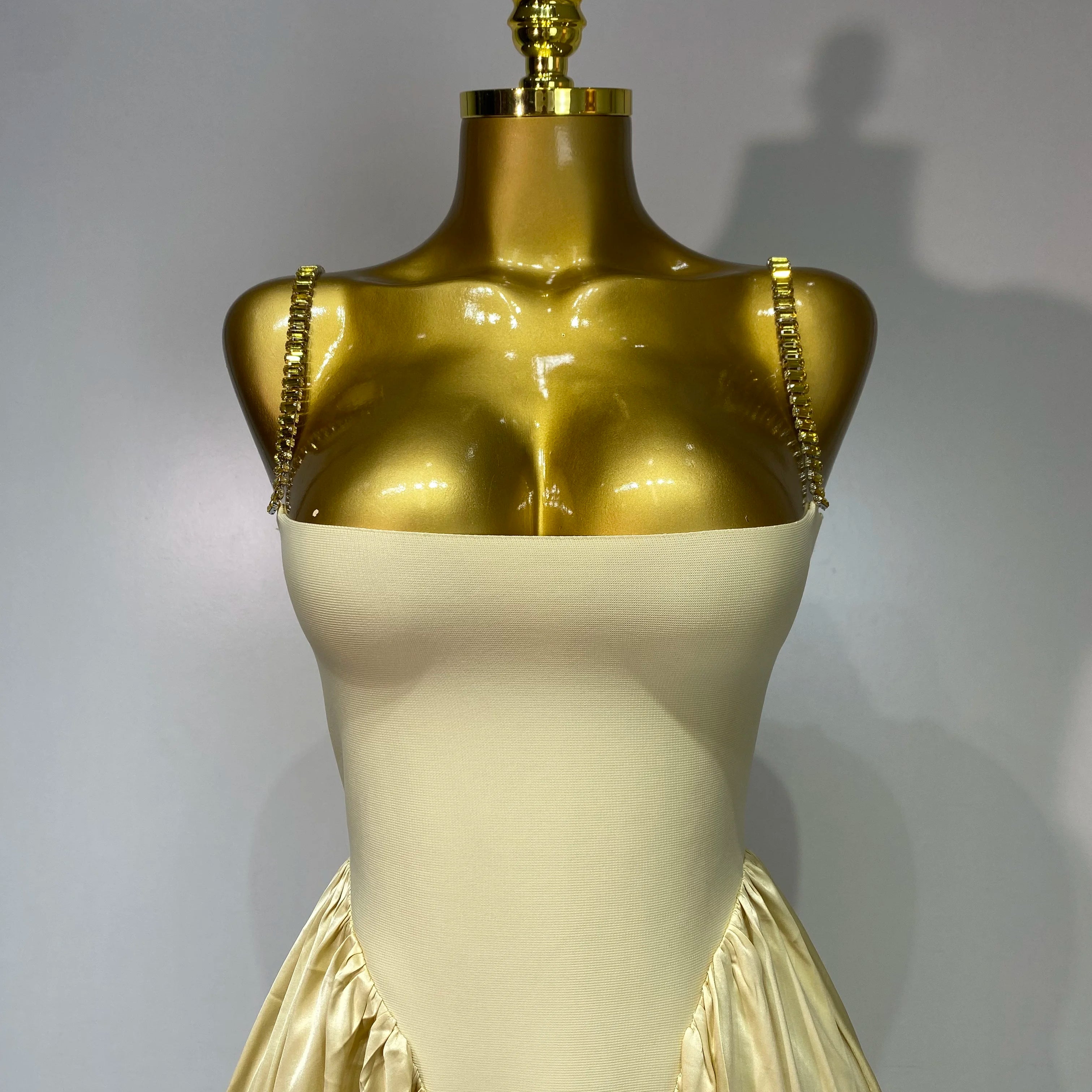 Women Sexy Strap Chain Sleeveless Long Dress Fashion Slimming Hundred Fold Dresses Elegant Evening Party Wedding Guest Gowns