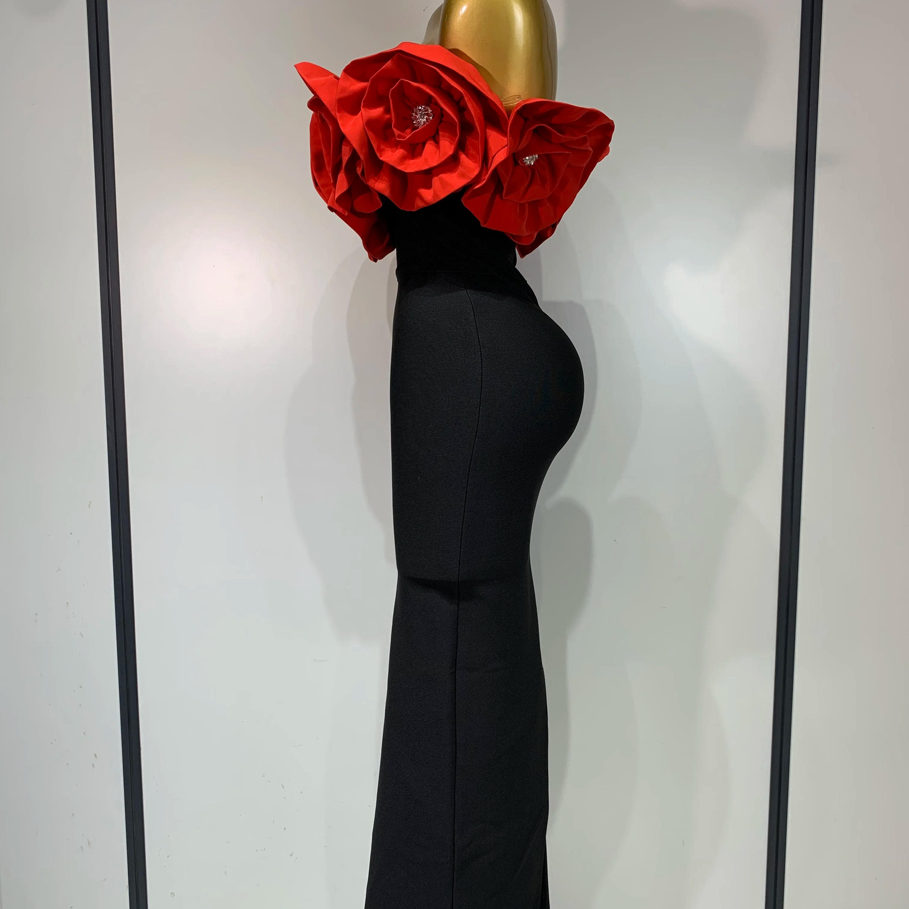 Women Sexy Off Shoulder Flower Diamonds Long Bodycon Bandage Dress 2025 Celebrity Elegant Evening Luxury Birthday Party Dresses