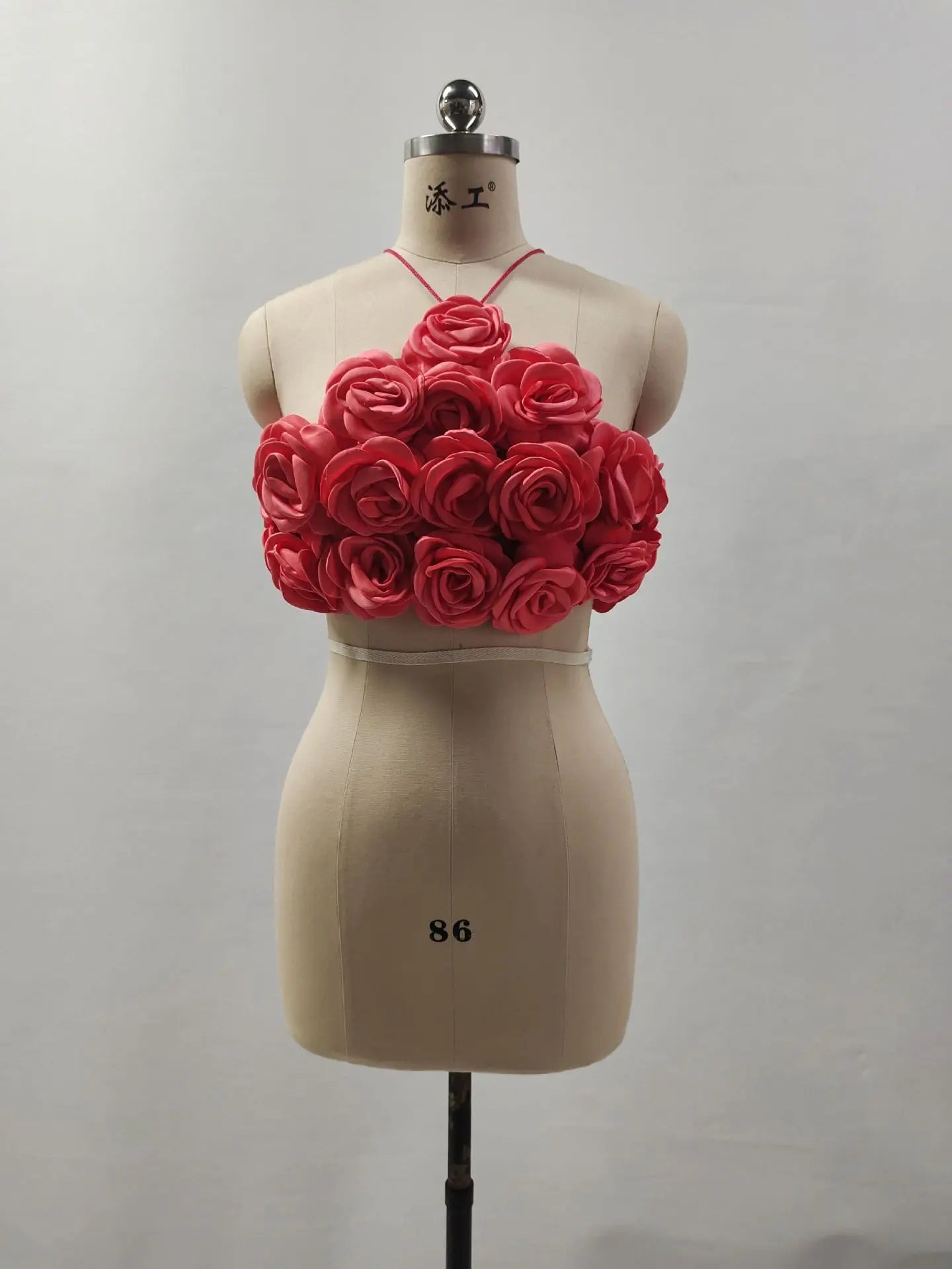 Hot Sale Black Red White Women Sexy Halter Off the Shoulder Backless Short Mini Camis Tops Florals Nightclub Party Wear