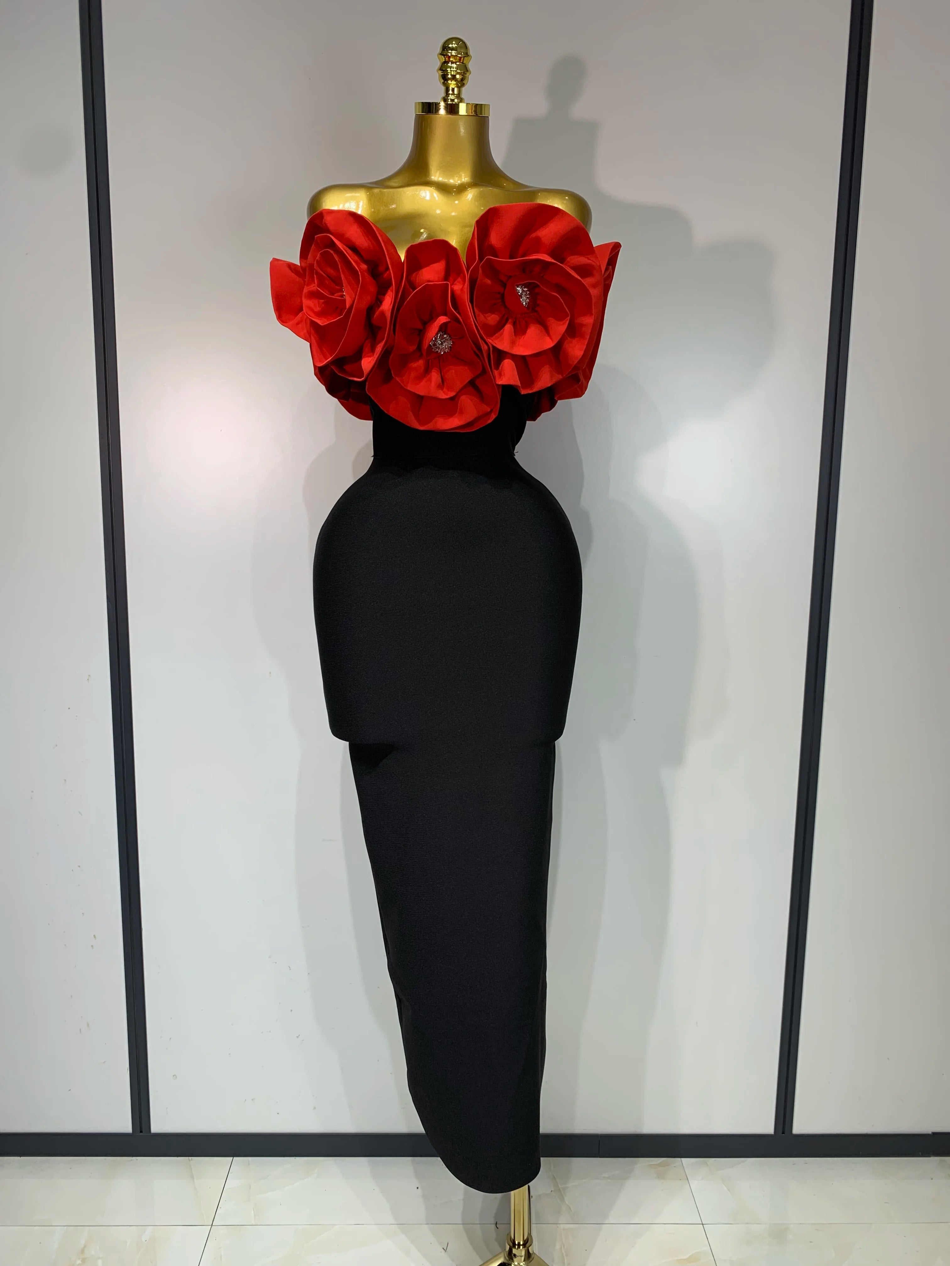 Women 2025 Sexy Off Shoulder Flower Diamonds Bodycon Bandage Dress 2025 Celebrity Elegant Evening Luxury Birthday Party Dresses