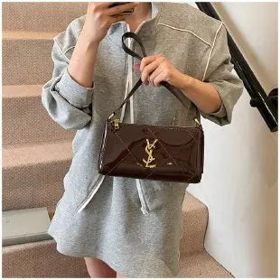 New Paris Designer Trends Luxury Women's Crossbody Bag Commuter Mobile Phone Niche Fashion Texture Bag Shoulder Bag For Women