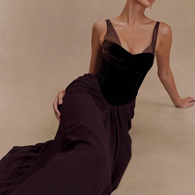 VC Chic Sleeveless Maxi Dress with Velvet Bodice and Chiffon Drape for Upscale Receptions Evening Gown