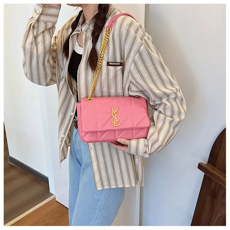 Luxury Women's Bag - Diamond Pattern Chain Strap, Small Crossbody Purse, Trendy & Versatile for Daily Us